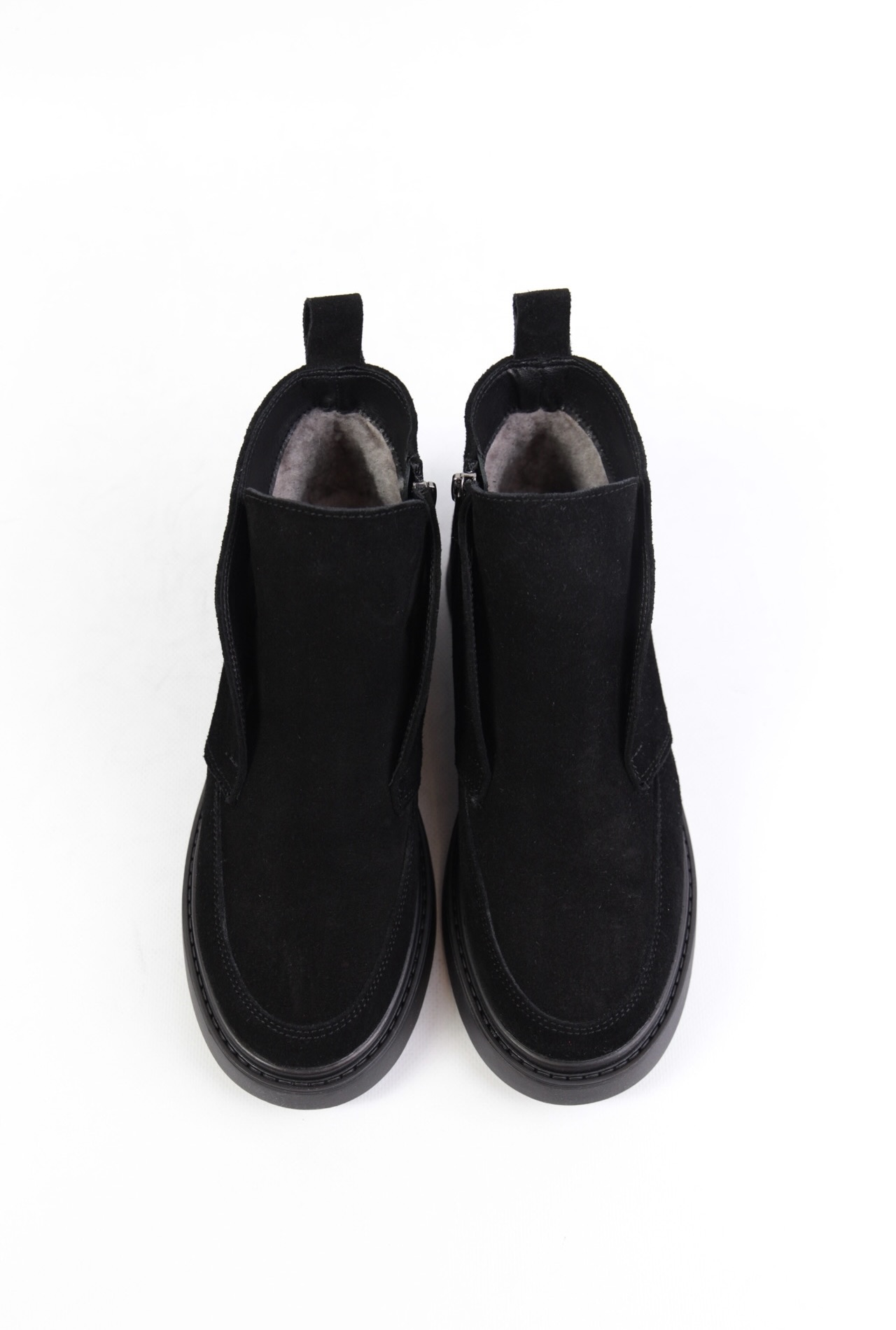 картинка Ботинки замшевые Benito от магазина Pratik