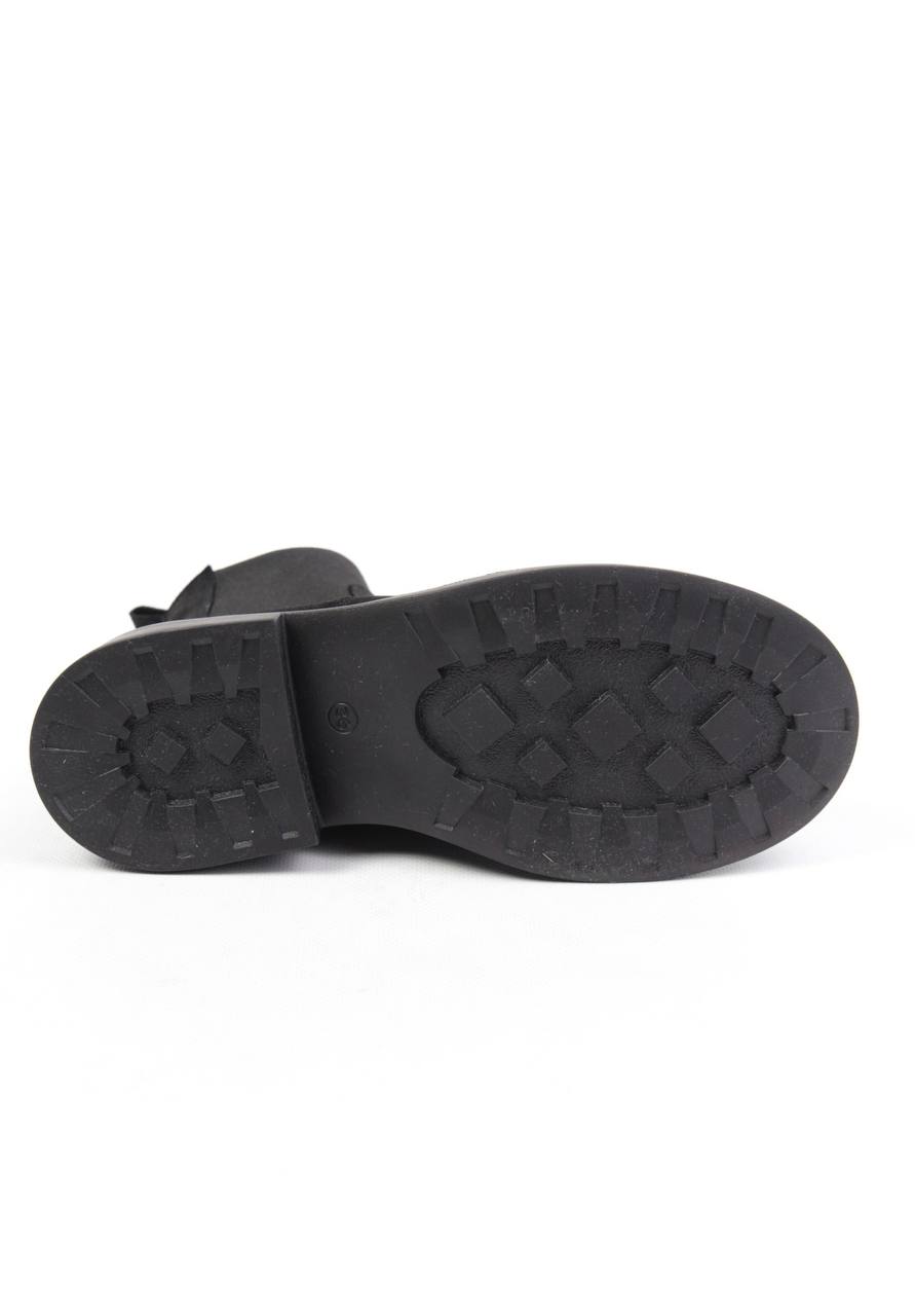 картинка Ботинки замшевые Benito от магазина Pratik