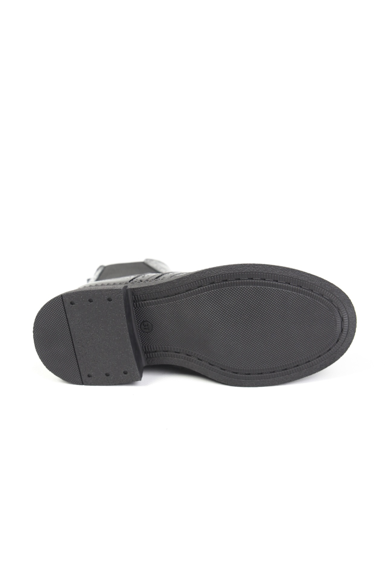 картинка Ботинки кожаные Benito от магазина Pratik