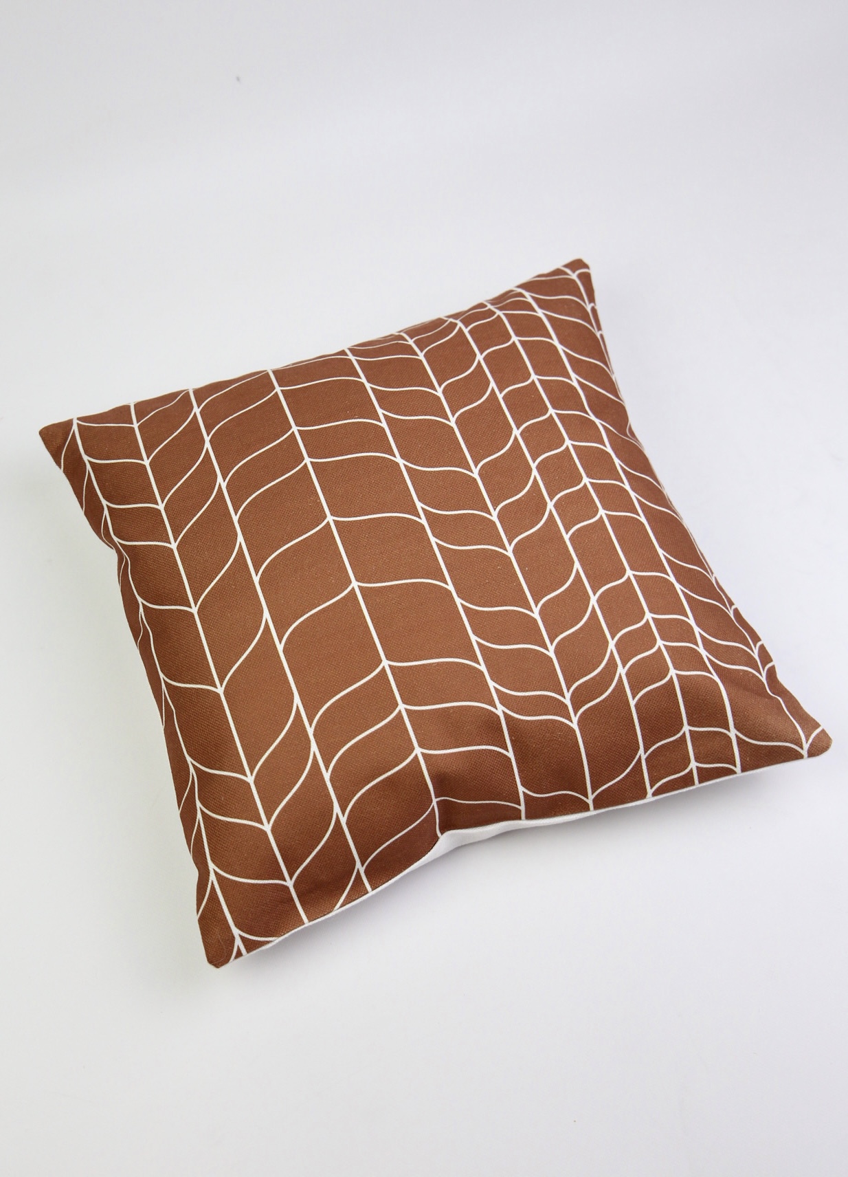 картинка Наволочка декоративная орнамент Веточка от магазина Pratik