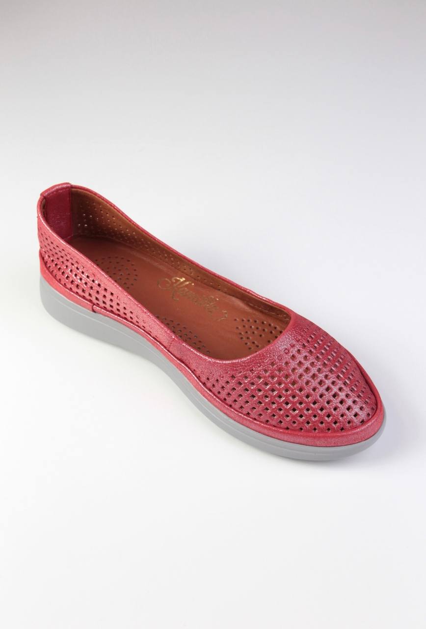 картинка Балетки кожаные Benito от магазина Pratik