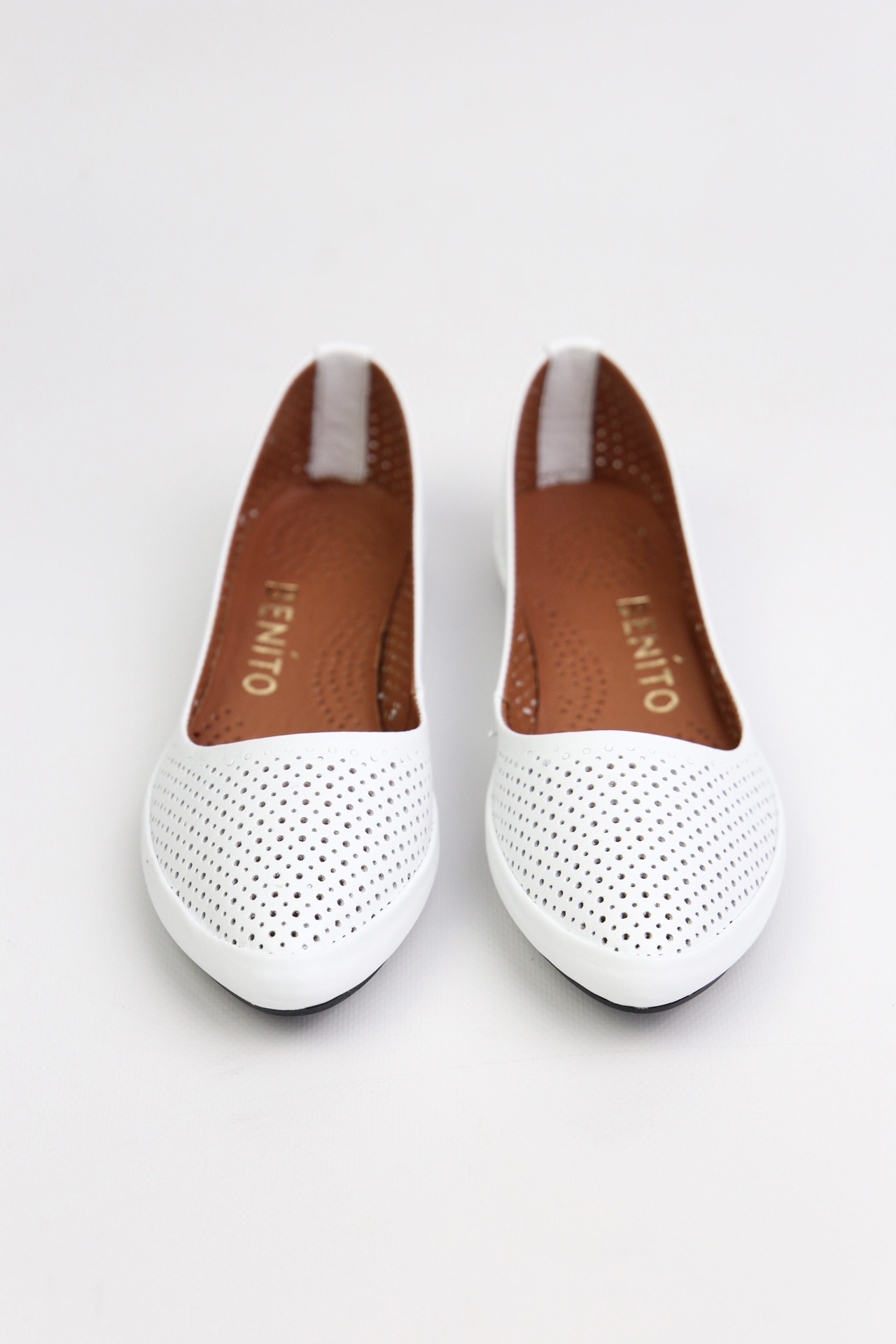 картинка Балетки кожаные Benito от магазина Pratik