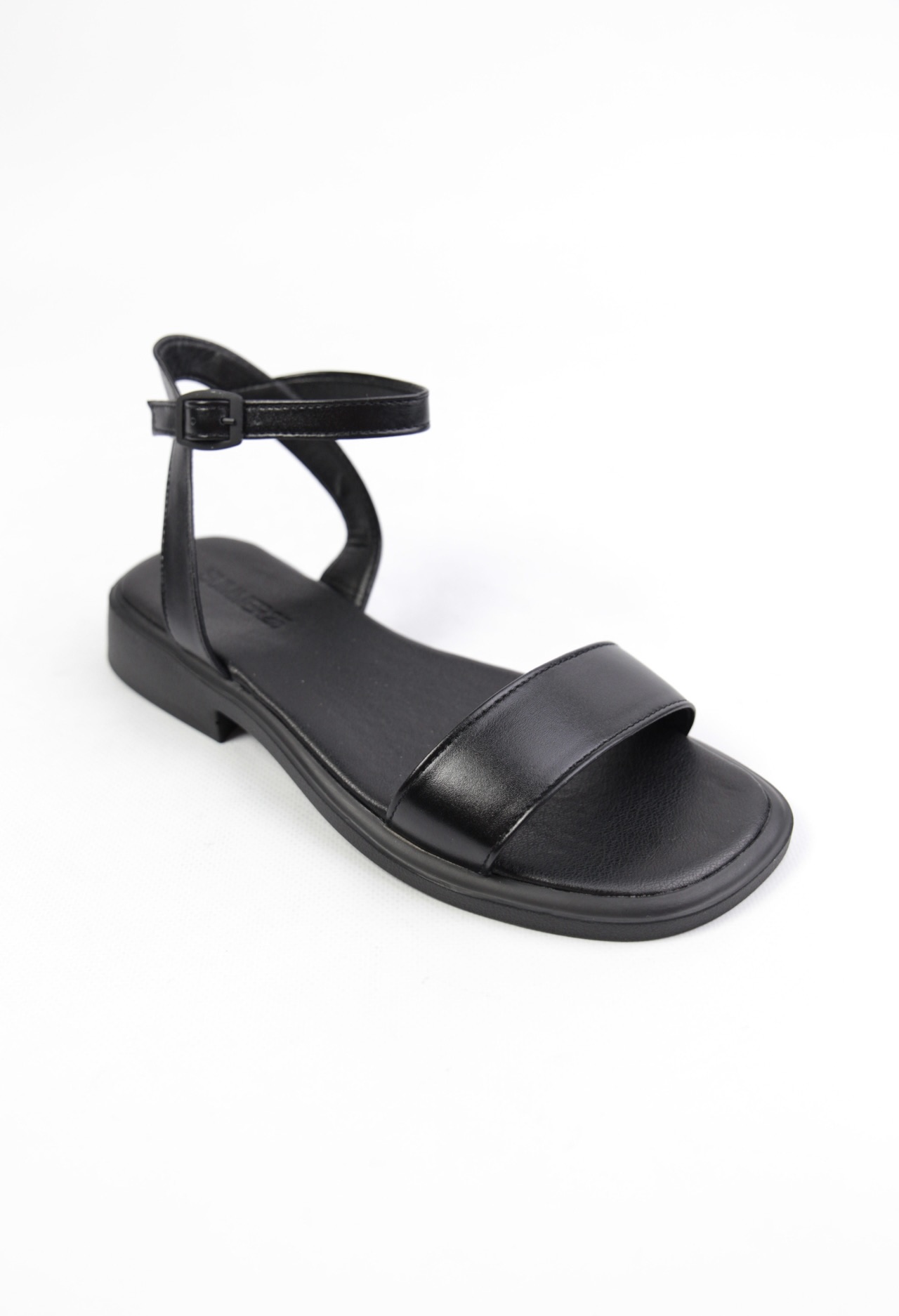 картинка Сандалии кожаные Benito от магазина Pratik