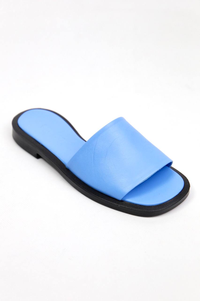 картинка Шлепанцы кожаные Benito от магазина Pratik