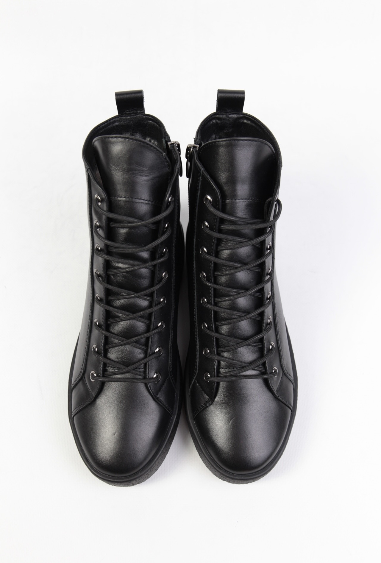 картинка Ботинки кожаные Benito от магазина Pratik