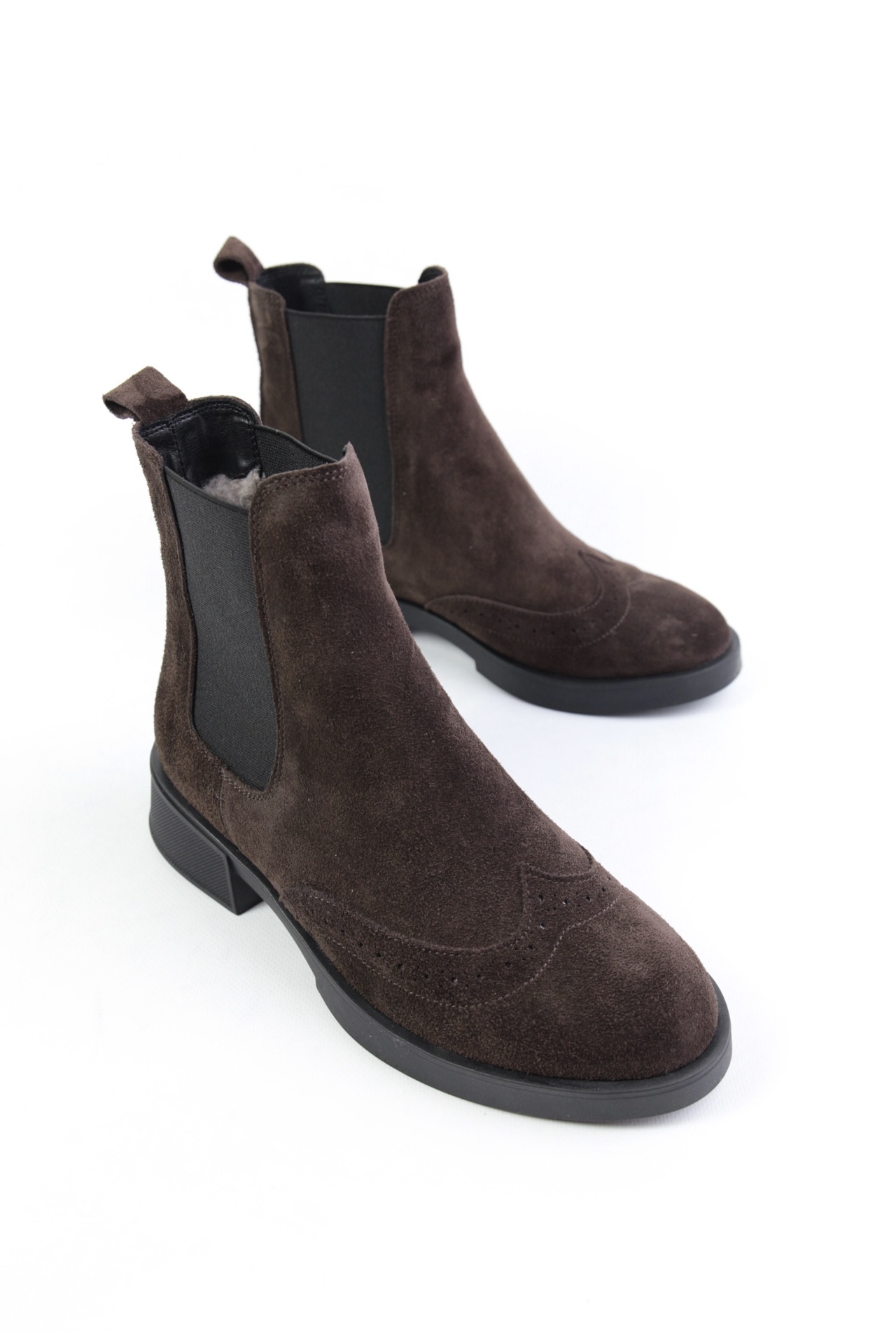 картинка Ботинки замшевые Benito от магазина Pratik