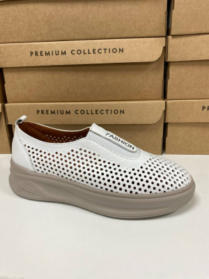 Кроссовки кожаные Benito GL0245- фото 1 - интернет-магазин обуви Pratik