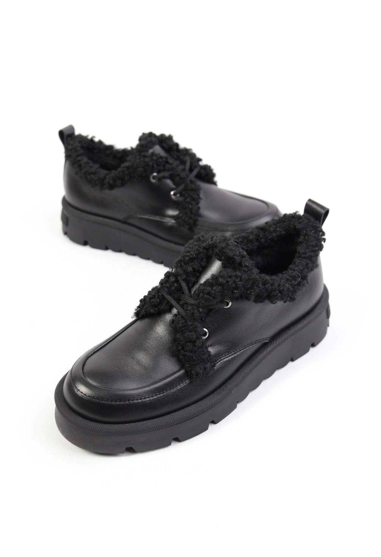 картинка Ботинки кожаные Benito от магазина Pratik