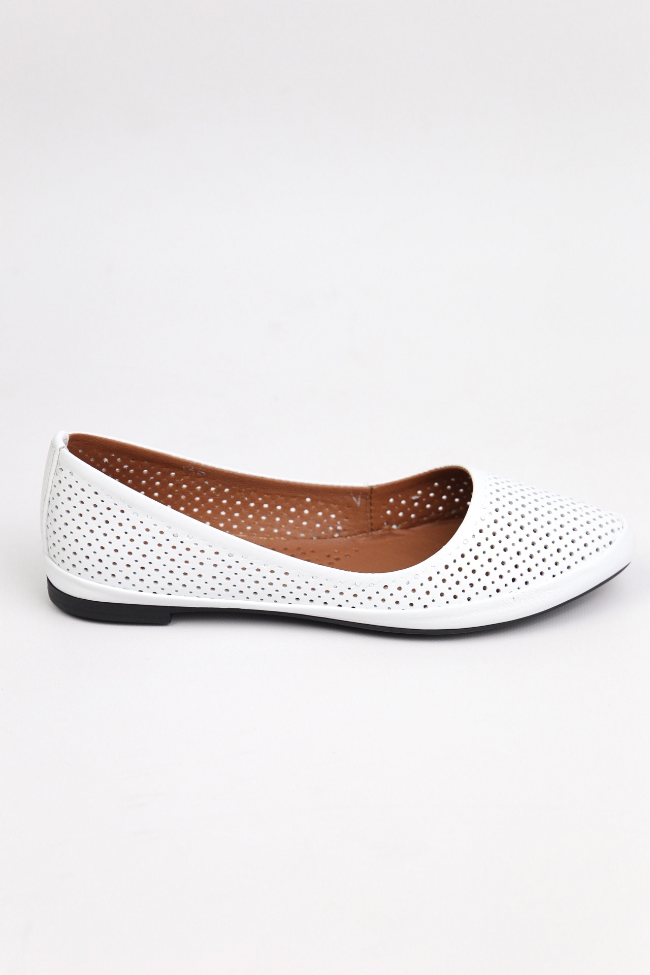 картинка Балетки кожаные Benito от магазина Pratik