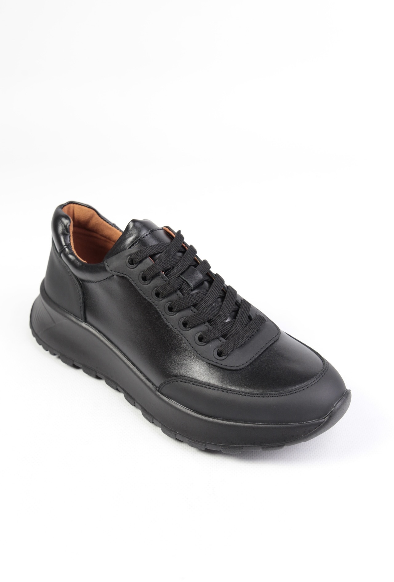 картинка Кроссовки кожаные Benito от магазина Pratik