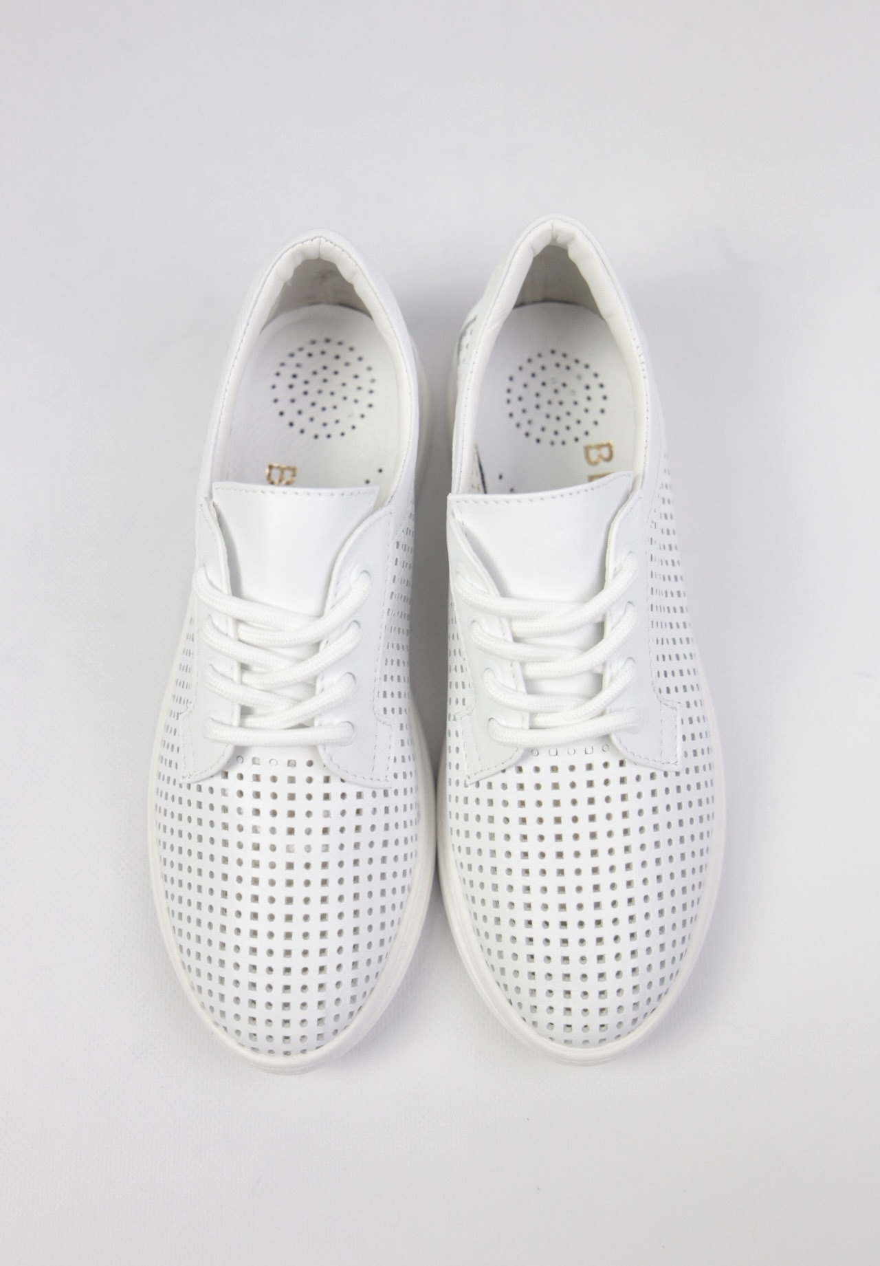 картинка Кеды кожаные Benito от магазина Pratik