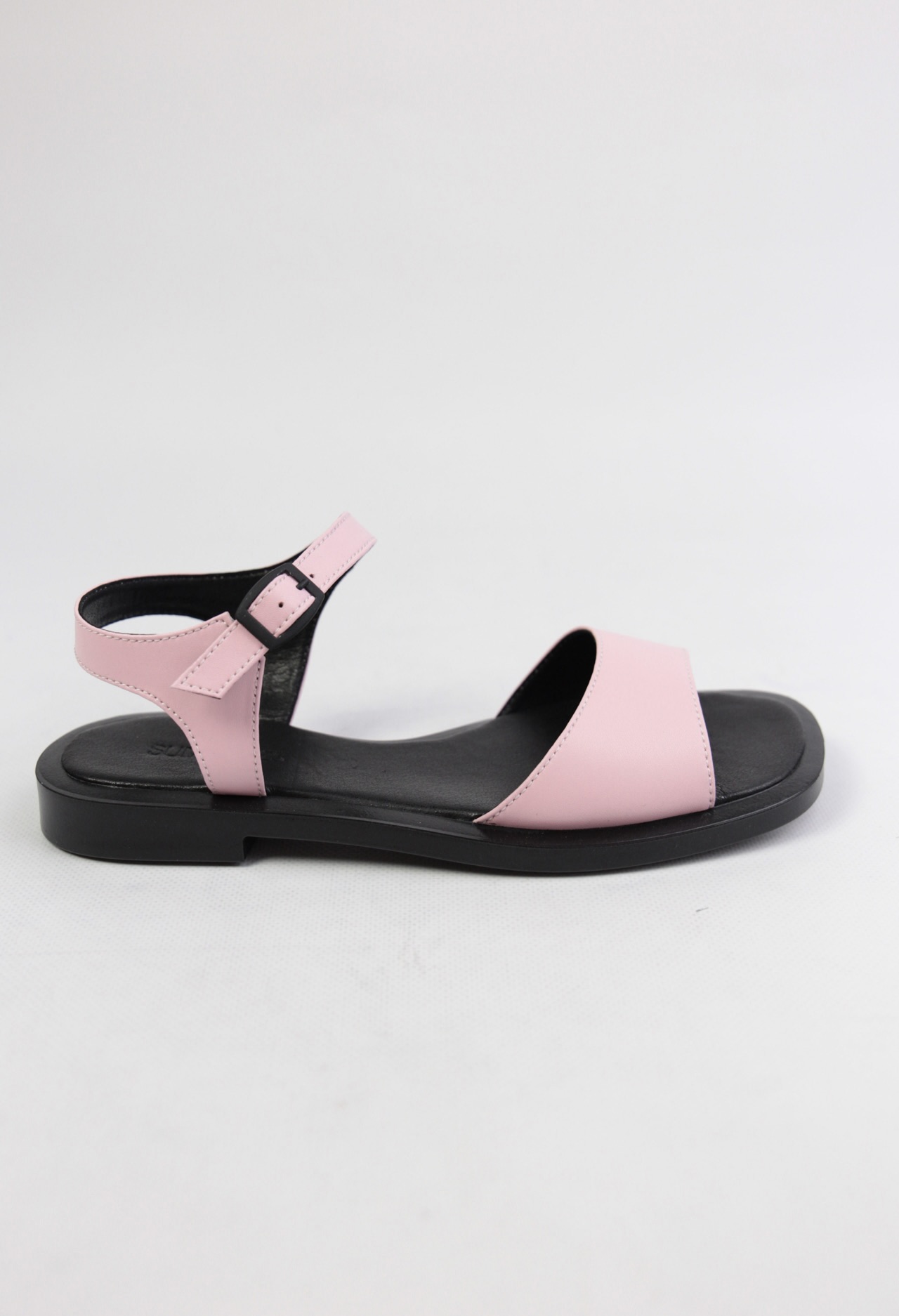 картинка Сандалии кожаные Benito от магазина Pratik