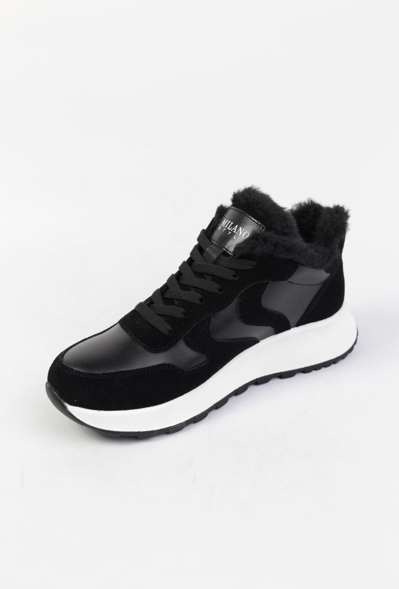 картинка Ботинки замшевые Benito от магазина Pratik