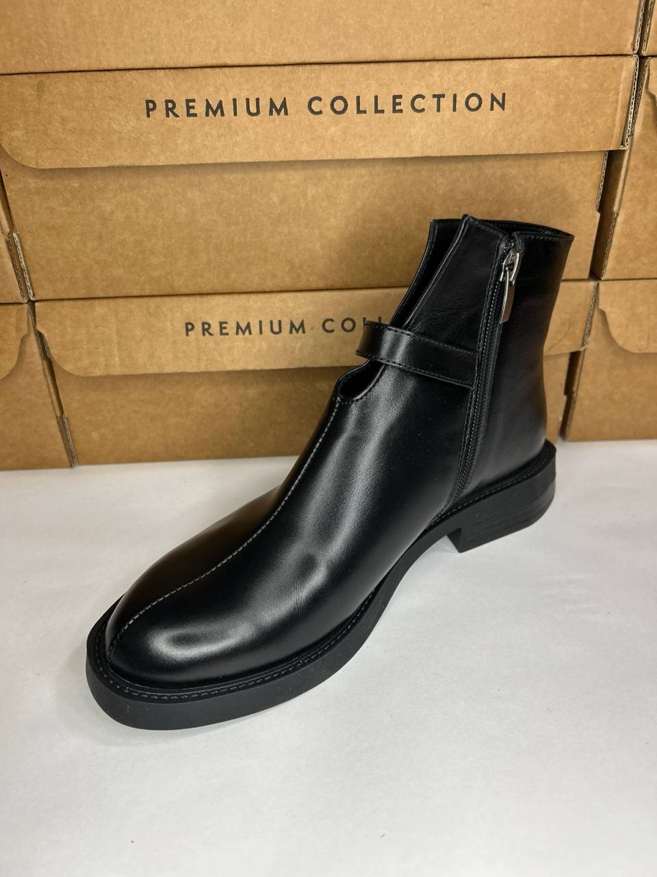 картинка Ботинки кожаные Benito от магазина Pratik