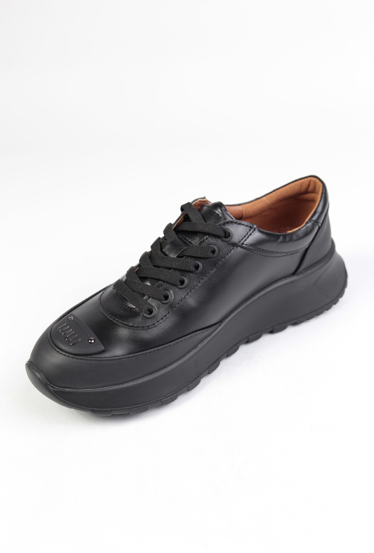 картинка Кроссовки кожаные Benito от магазина Pratik