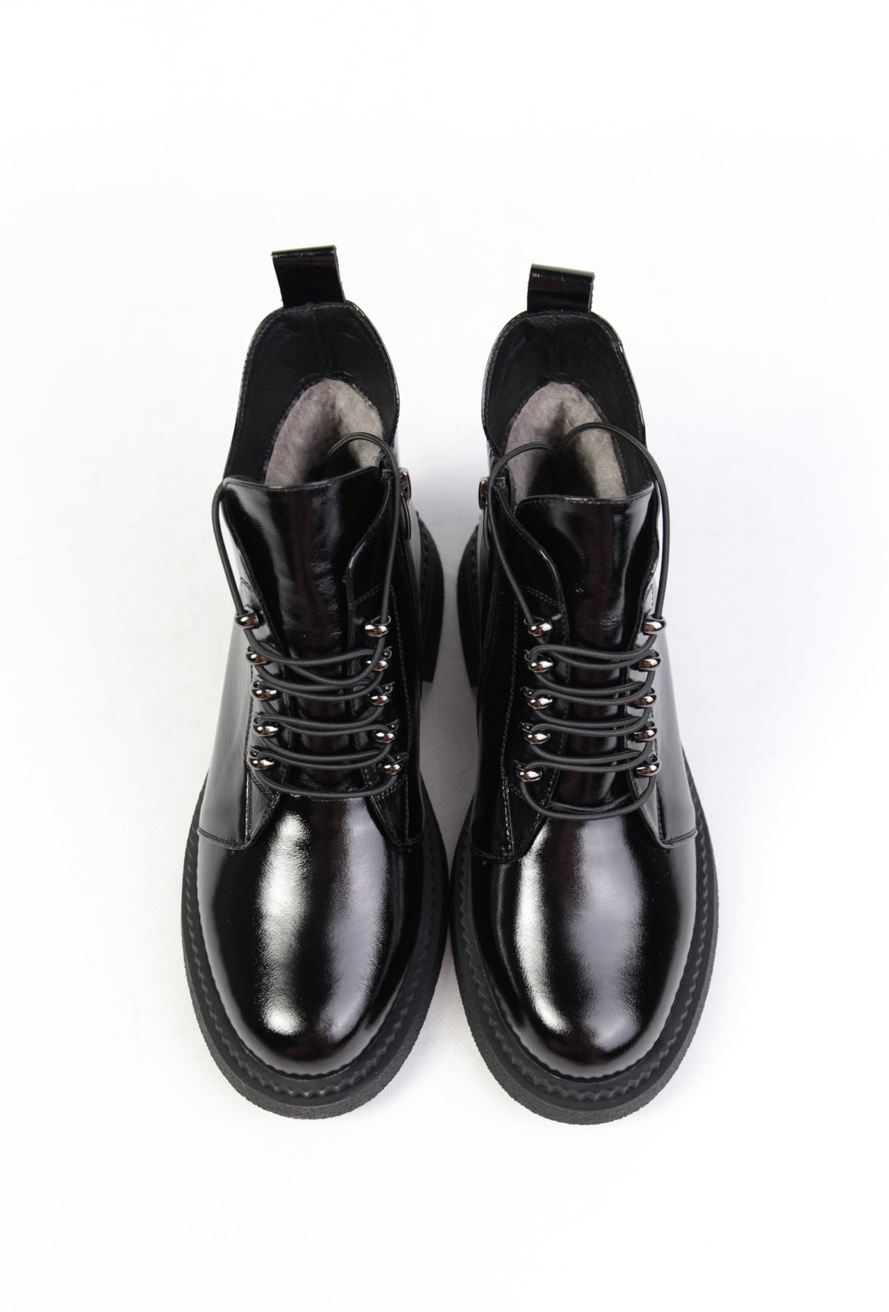 картинка Ботинки кожаные Benito от магазина Pratik