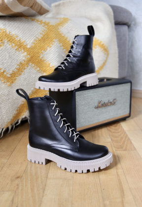 Ботинки кожаные Benito 1033-2/01/02- фото 1 - интернет-магазин обуви Pratik