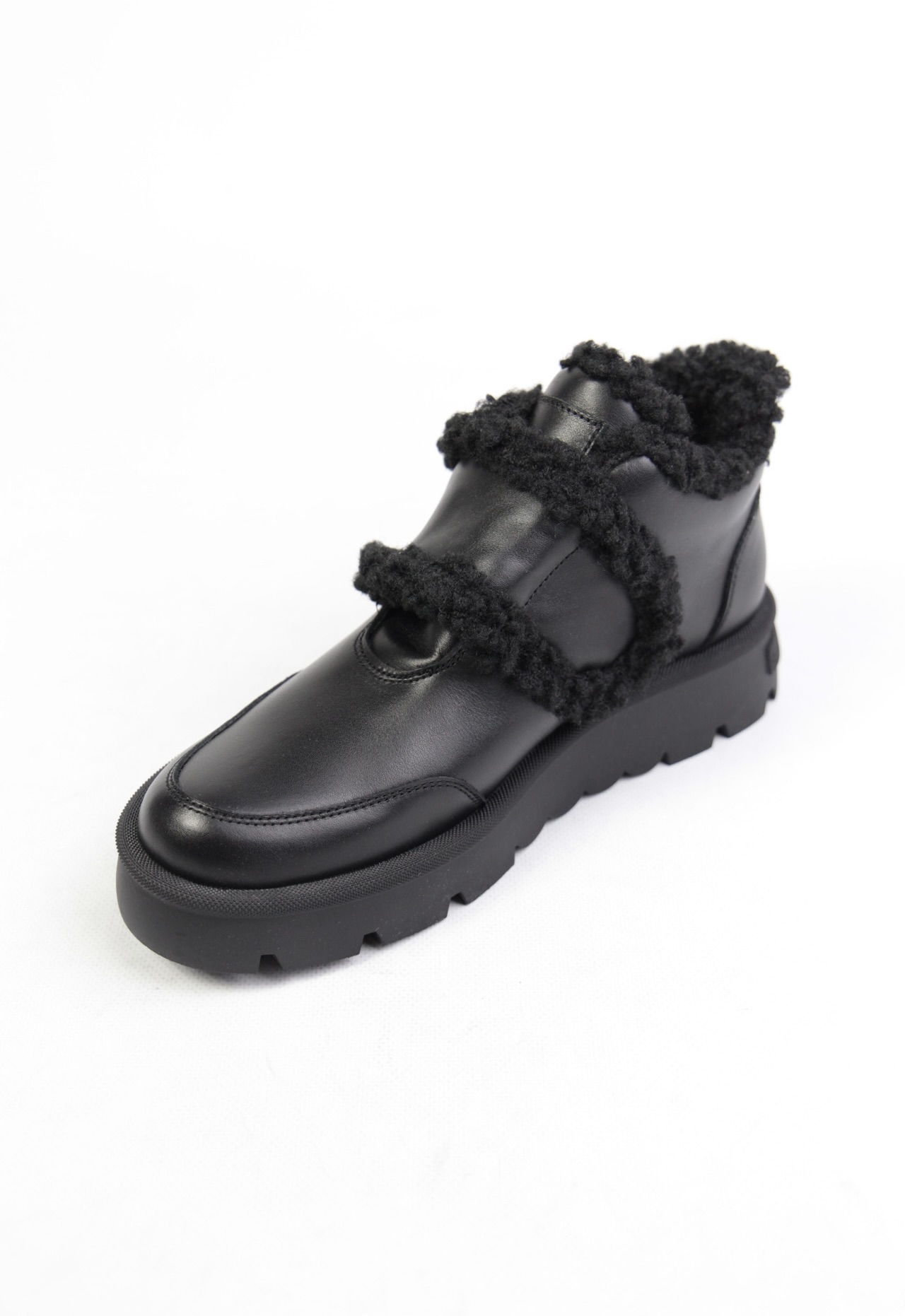 картинка Ботинки кожаные Benito от магазина Pratik