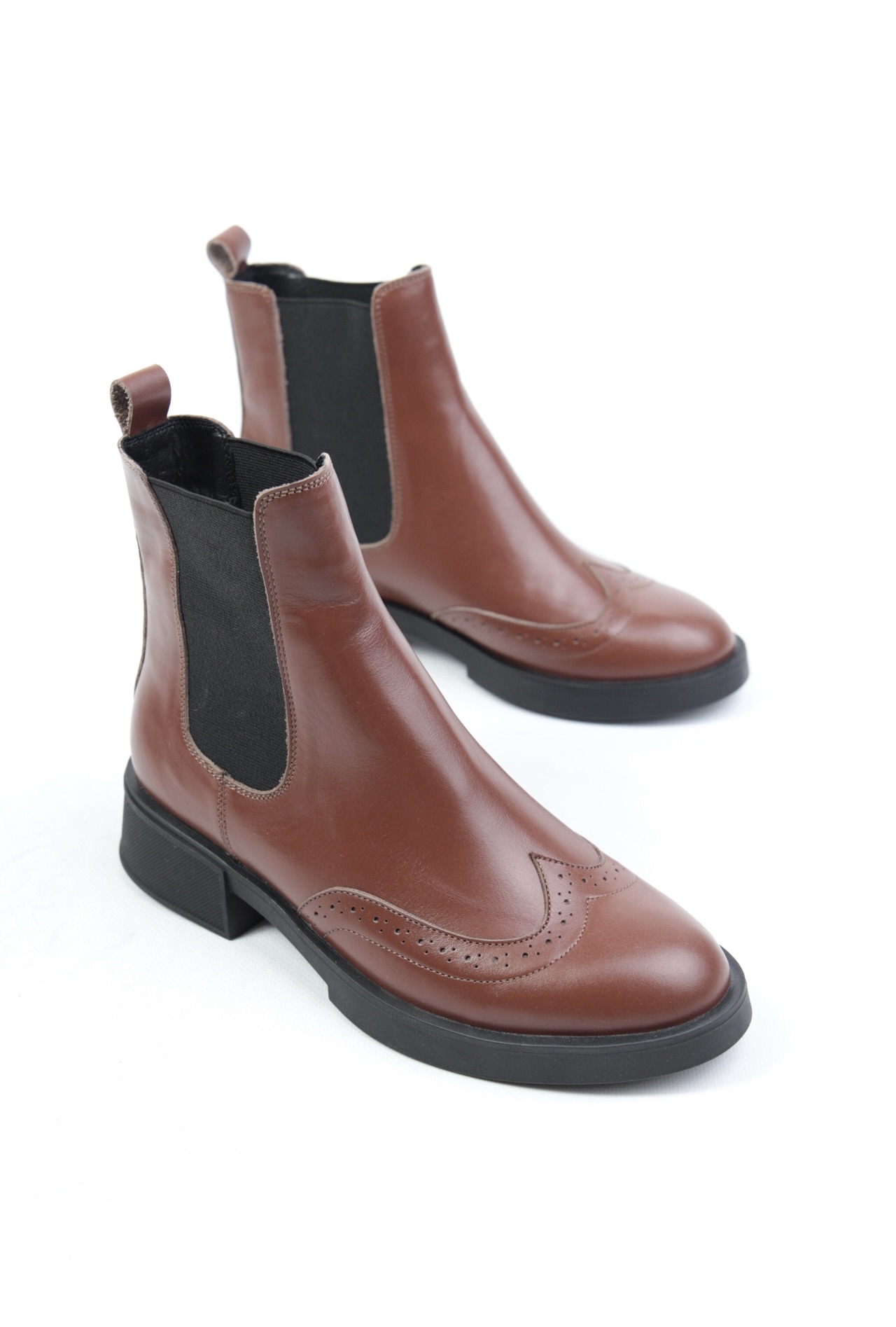 картинка Ботинки кожаные Benito от магазина Pratik