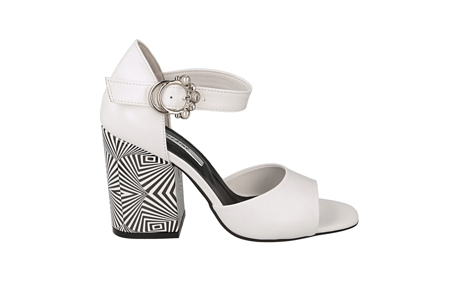 картинка Босоножки кожаные Kluchini от магазина Pratik