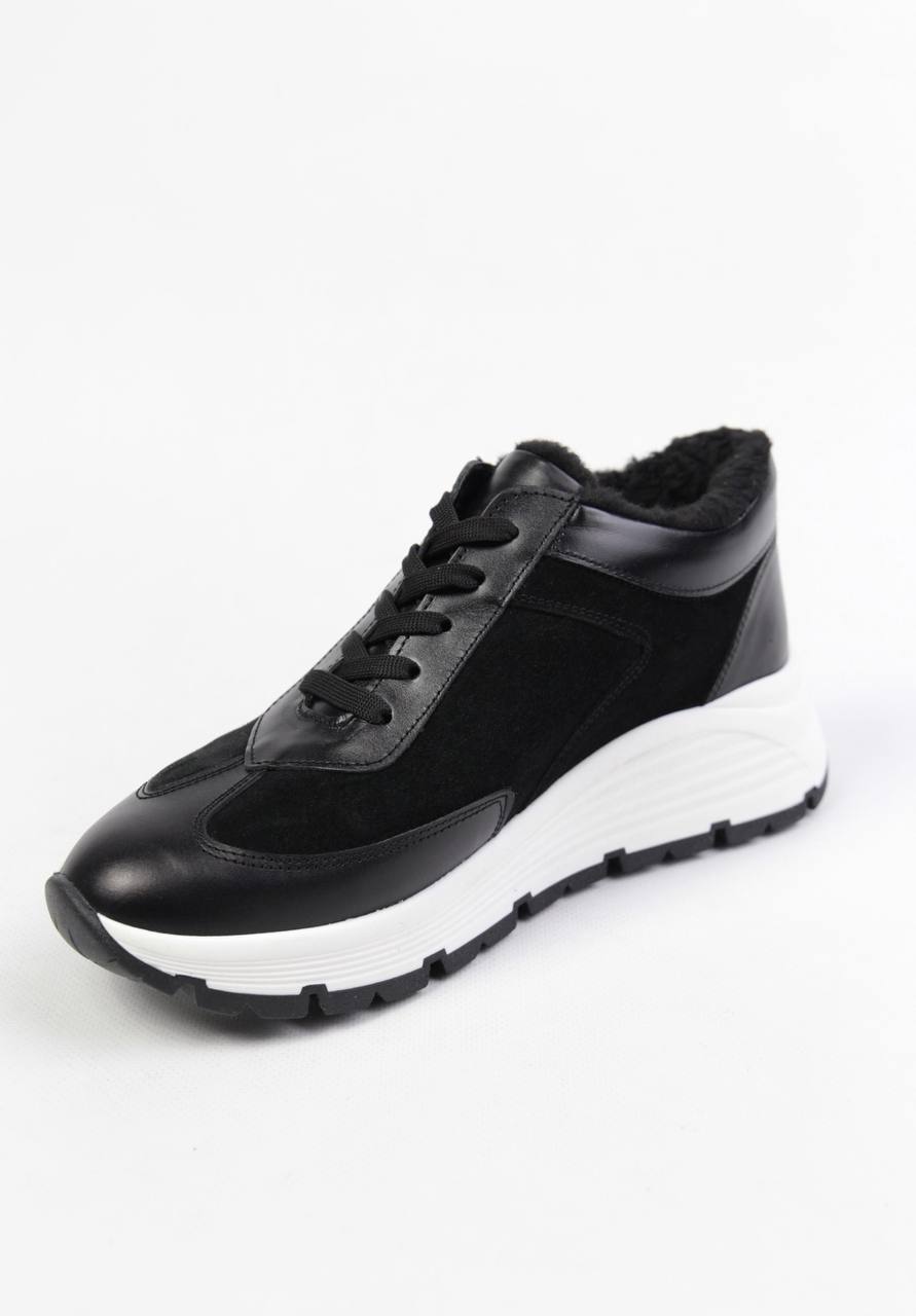 картинка Полуботинки замшевые Benito от магазина Pratik