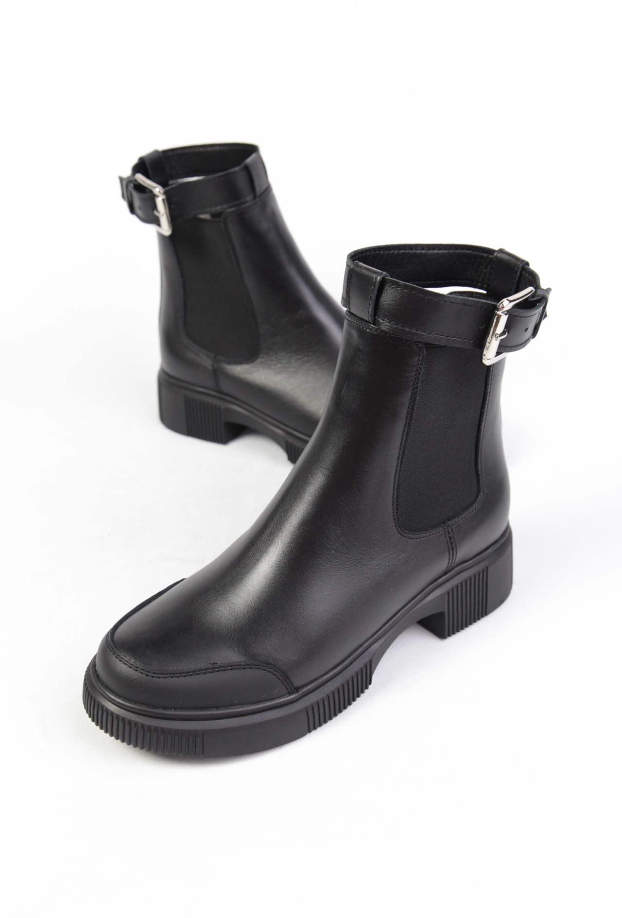 картинка Ботинки кожаные Benito от магазина Pratik