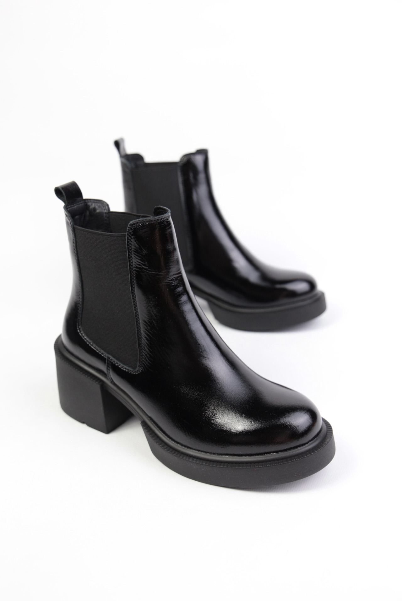 картинка Ботильоны кожаные Benito от магазина Pratik