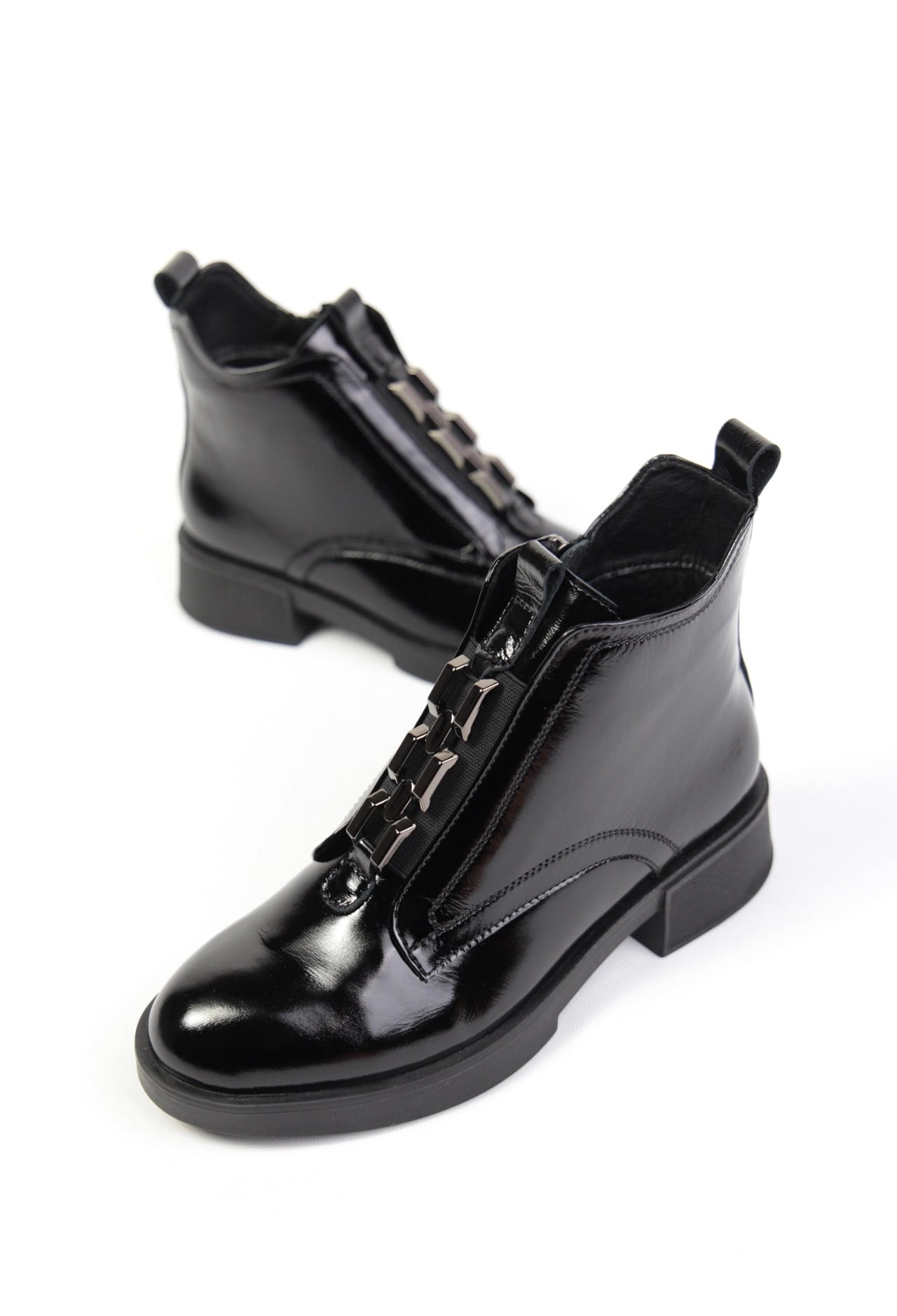 картинка Ботинки кожаные Benito от магазина Pratik