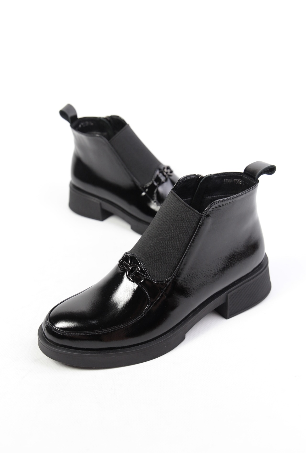 картинка Ботинки кожаные Benito от магазина Pratik