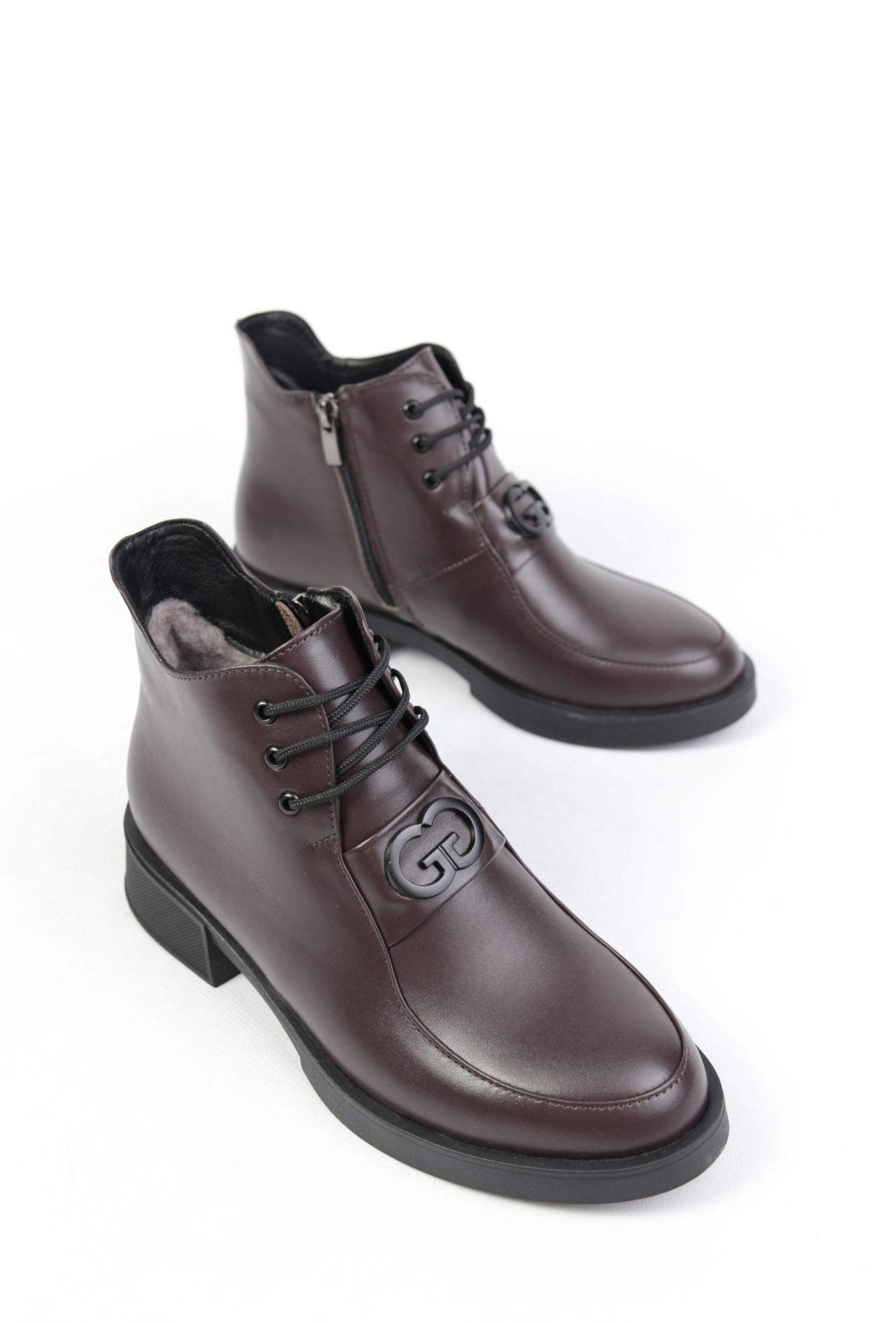 картинка Ботинки кожаные Benito от магазина Pratik