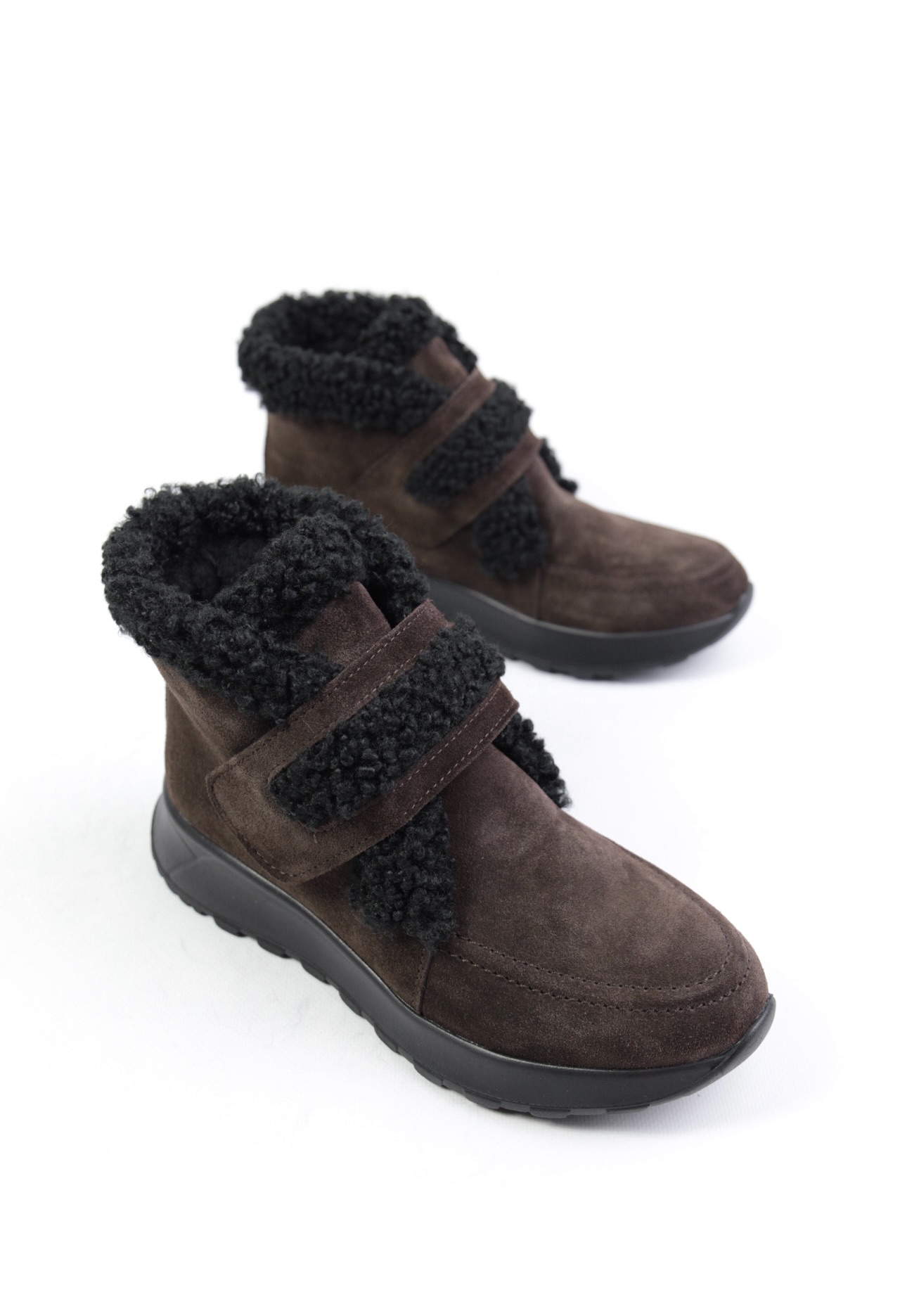 картинка Ботинки замшевые Benito от магазина Pratik