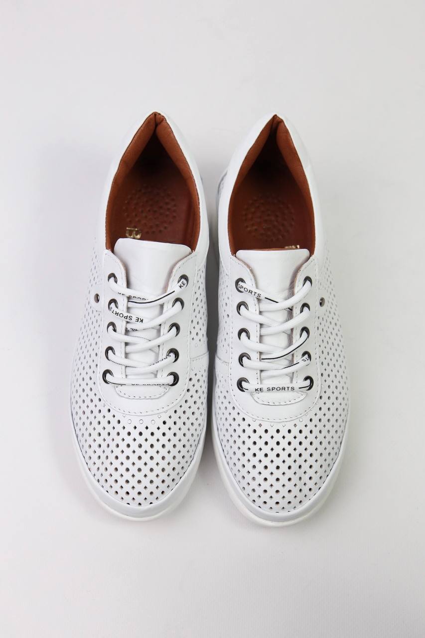 картинка Кроссовки кожаные Benito от магазина Pratik