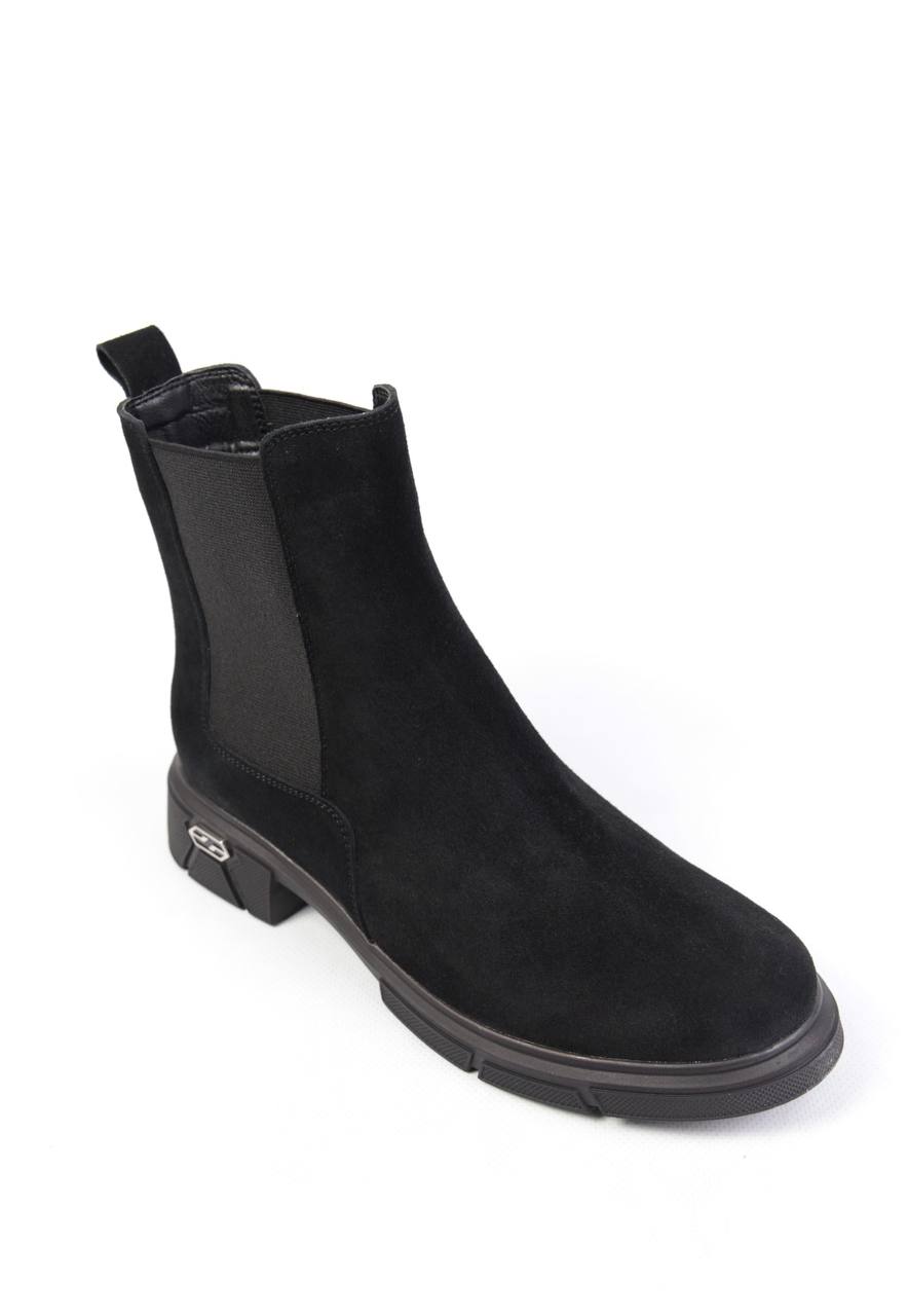 картинка Ботинки замшевые Benito от магазина Pratik