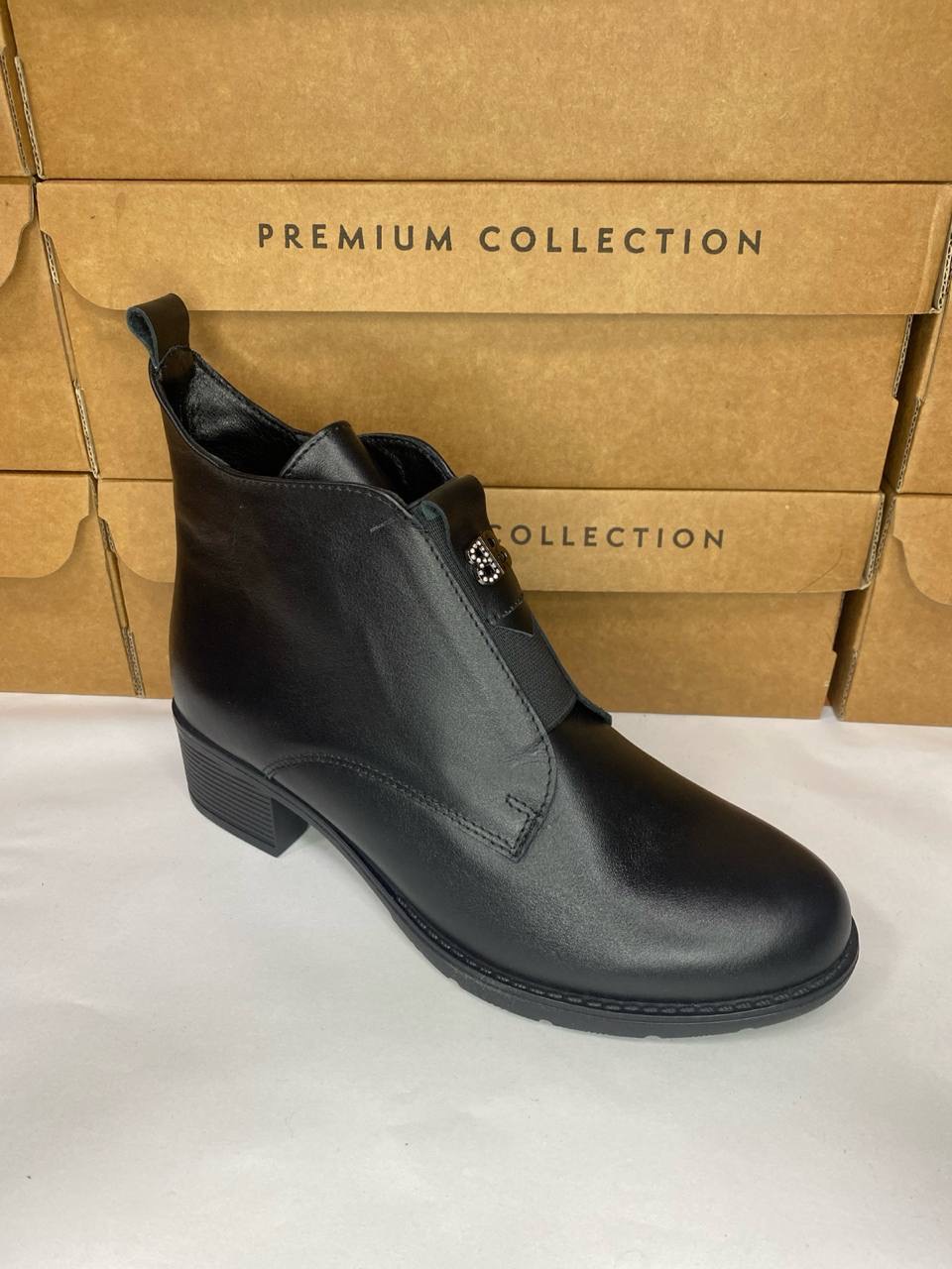 картинка Ботинки кожаные Benito от магазина Pratik