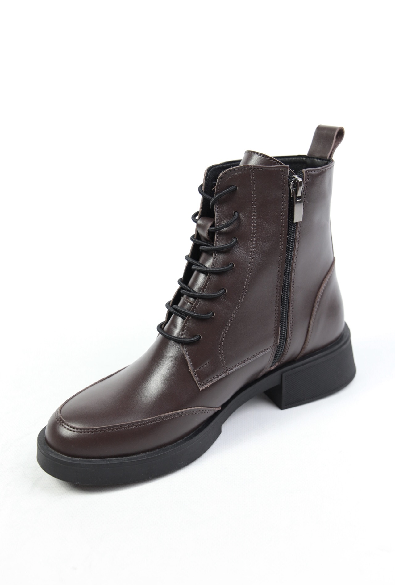 картинка Ботинки кожаные Benito от магазина Pratik