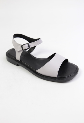 Сандалии кожаные Benito BE0670 new- фото 1 - интернет-магазин обуви Pratik