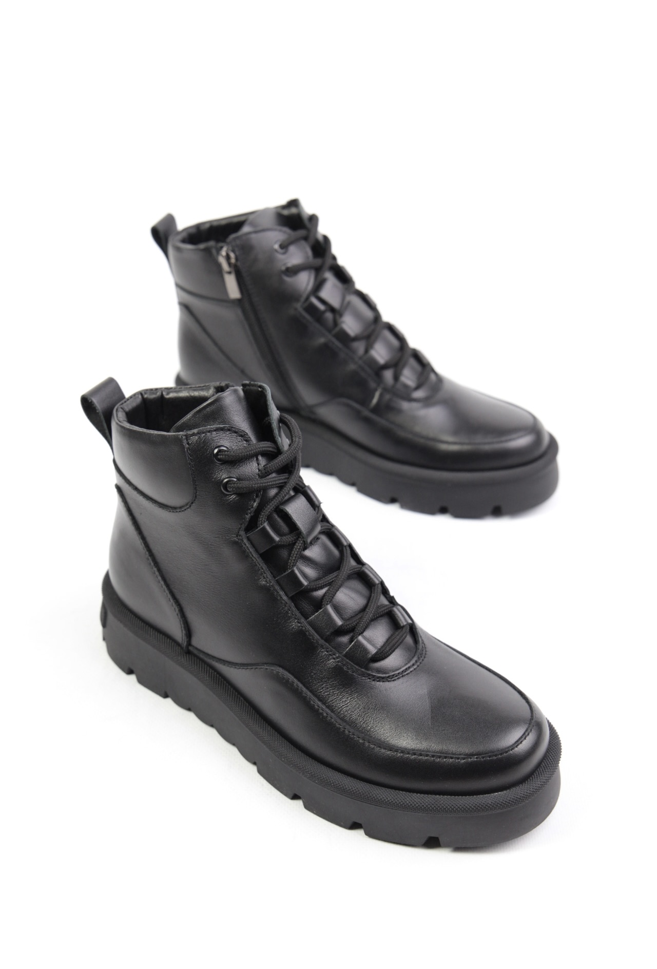 картинка Ботинки кожаные Benito от магазина Pratik