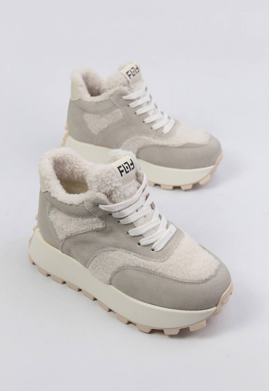 картинка Ботинки замшевые от магазина Pratik