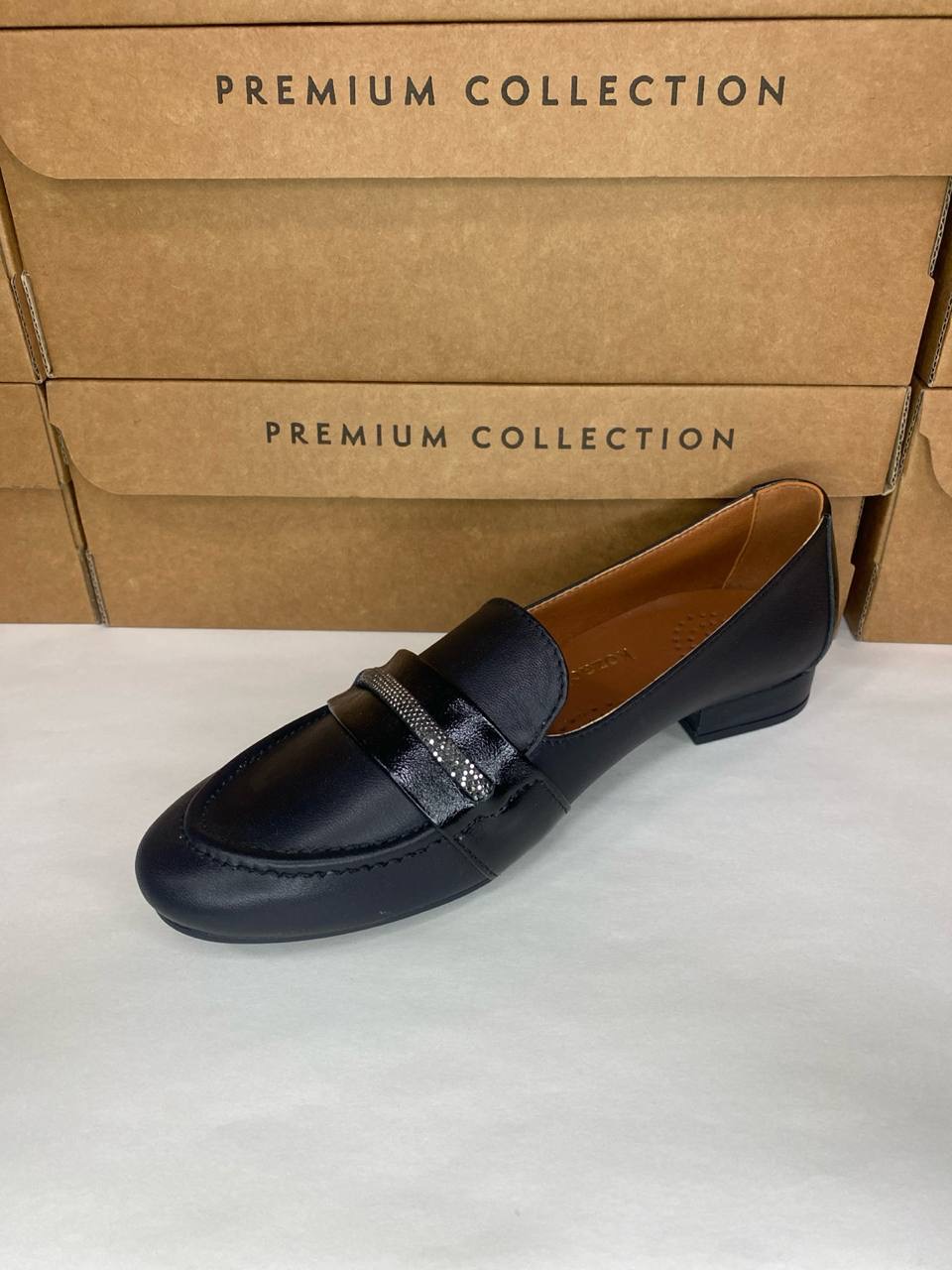 картинка Лоферы кожаные Benito от магазина Pratik