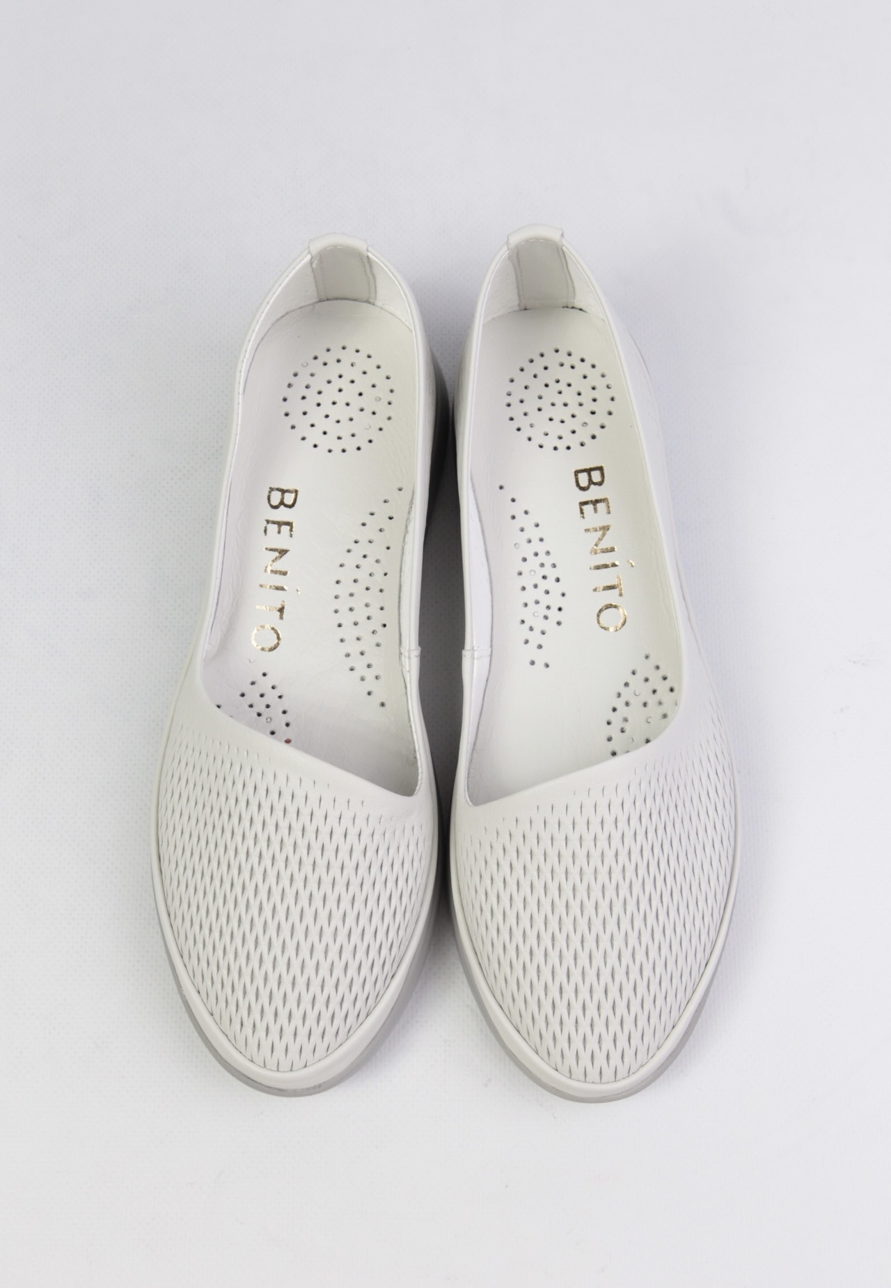 картинка Балетки кожаные Benito от магазина Pratik