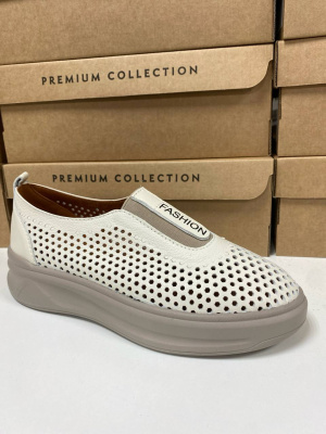 Слипоны женские Benito GL0065- фото 1 - интернет-магазин обуви Pratik