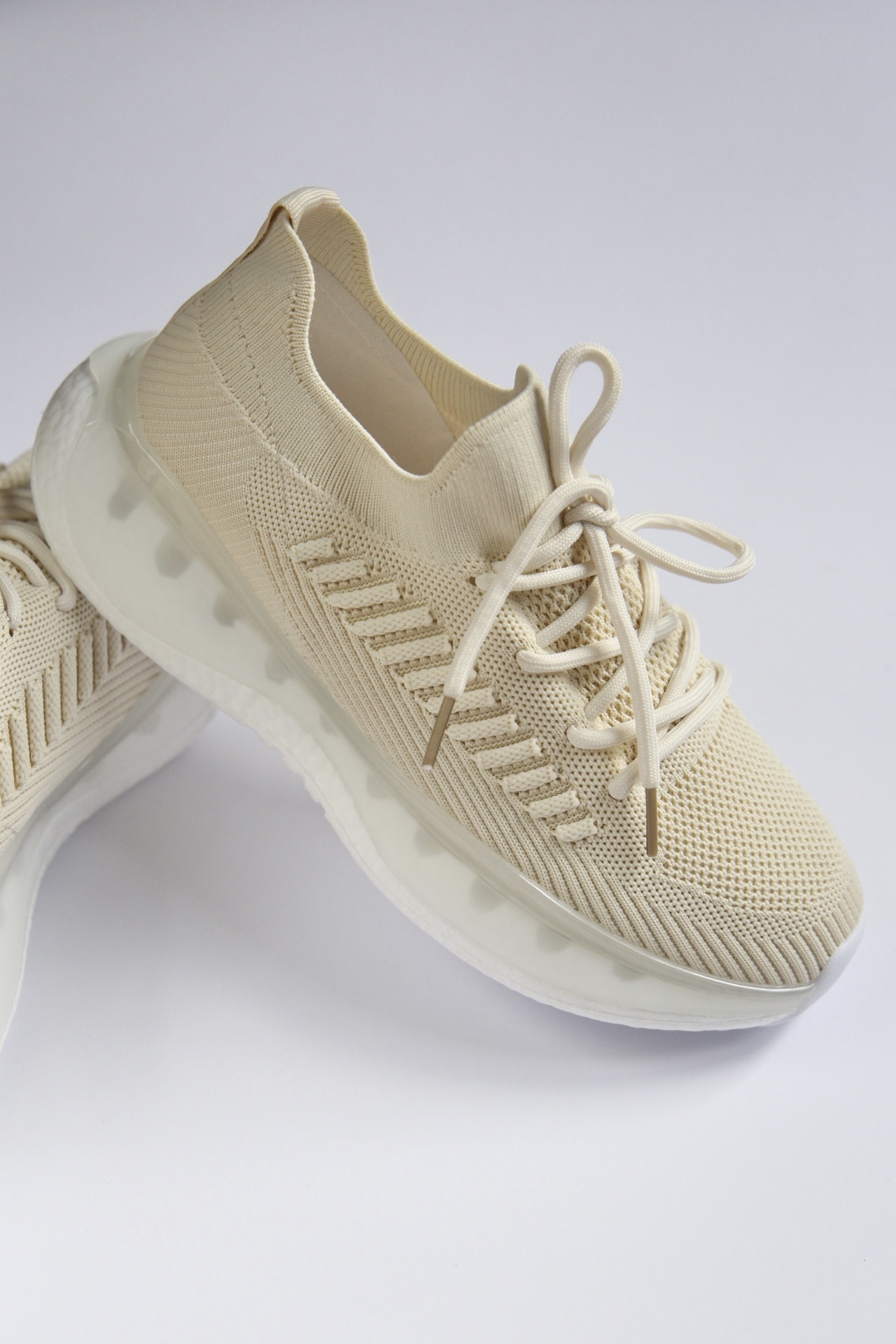 картинка Кроссовки женские Lonza от магазина Pratik