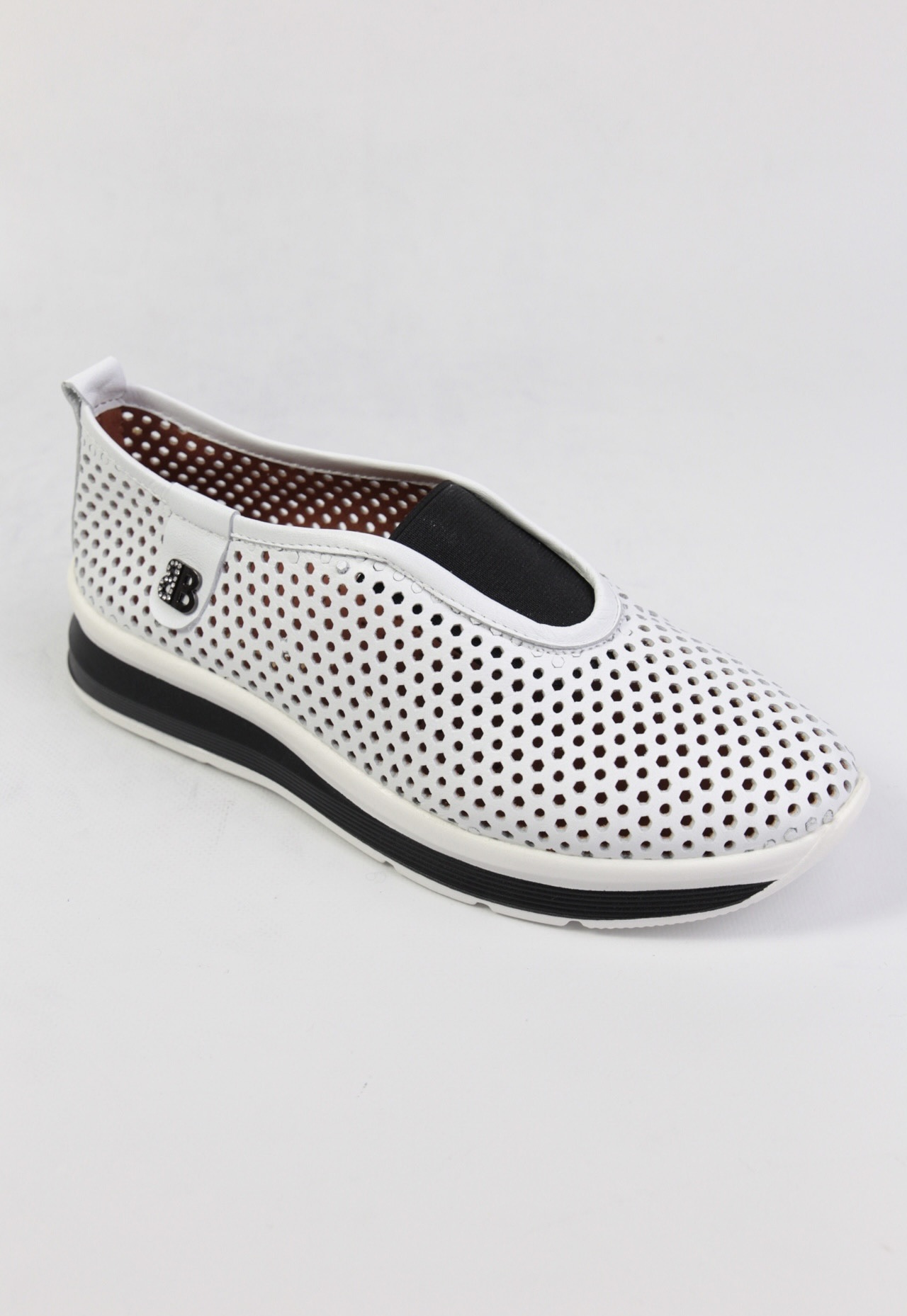 картинка Слипоны кожаные Benito от магазина Pratik