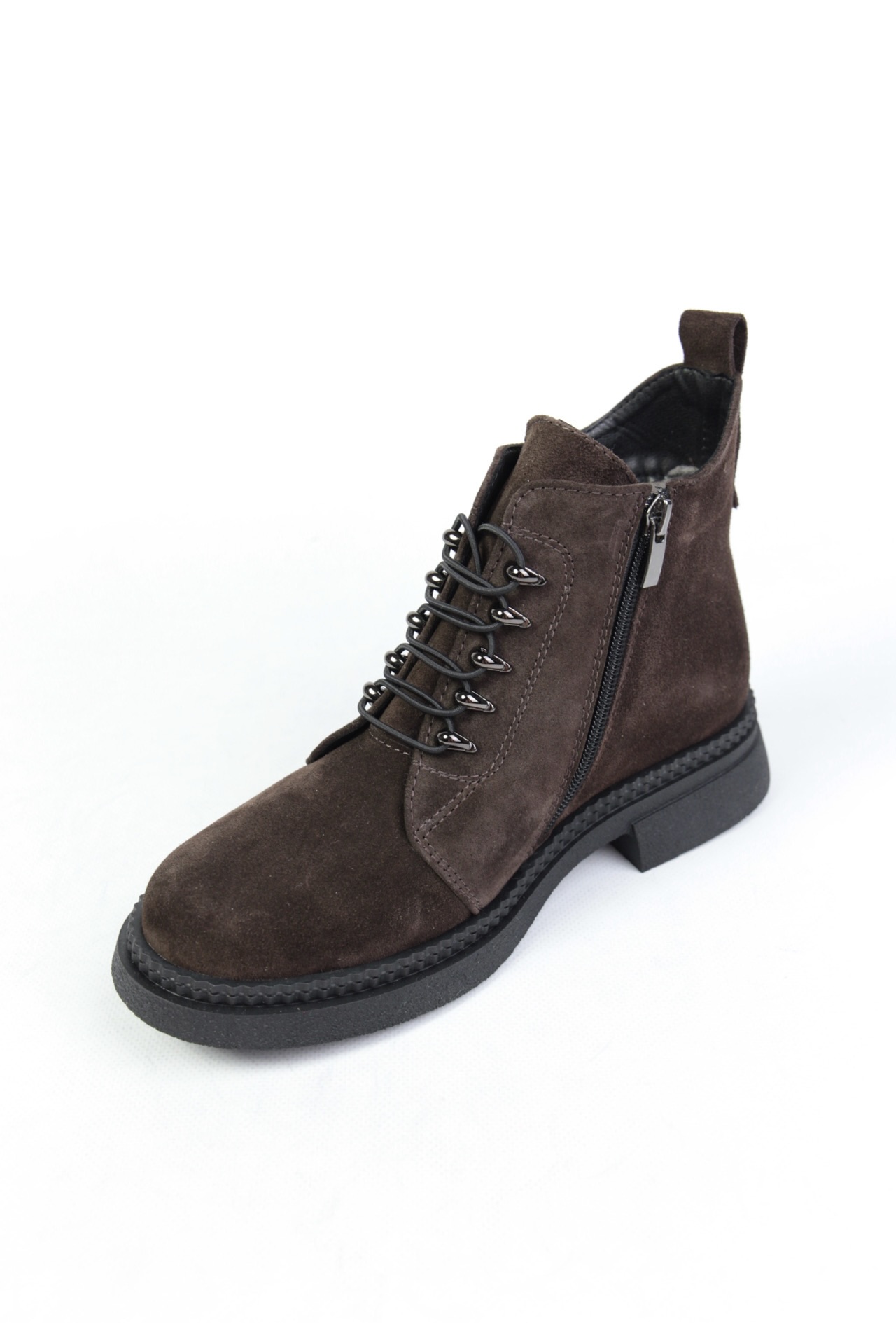 картинка Ботинки замшевые Benito от магазина Pratik