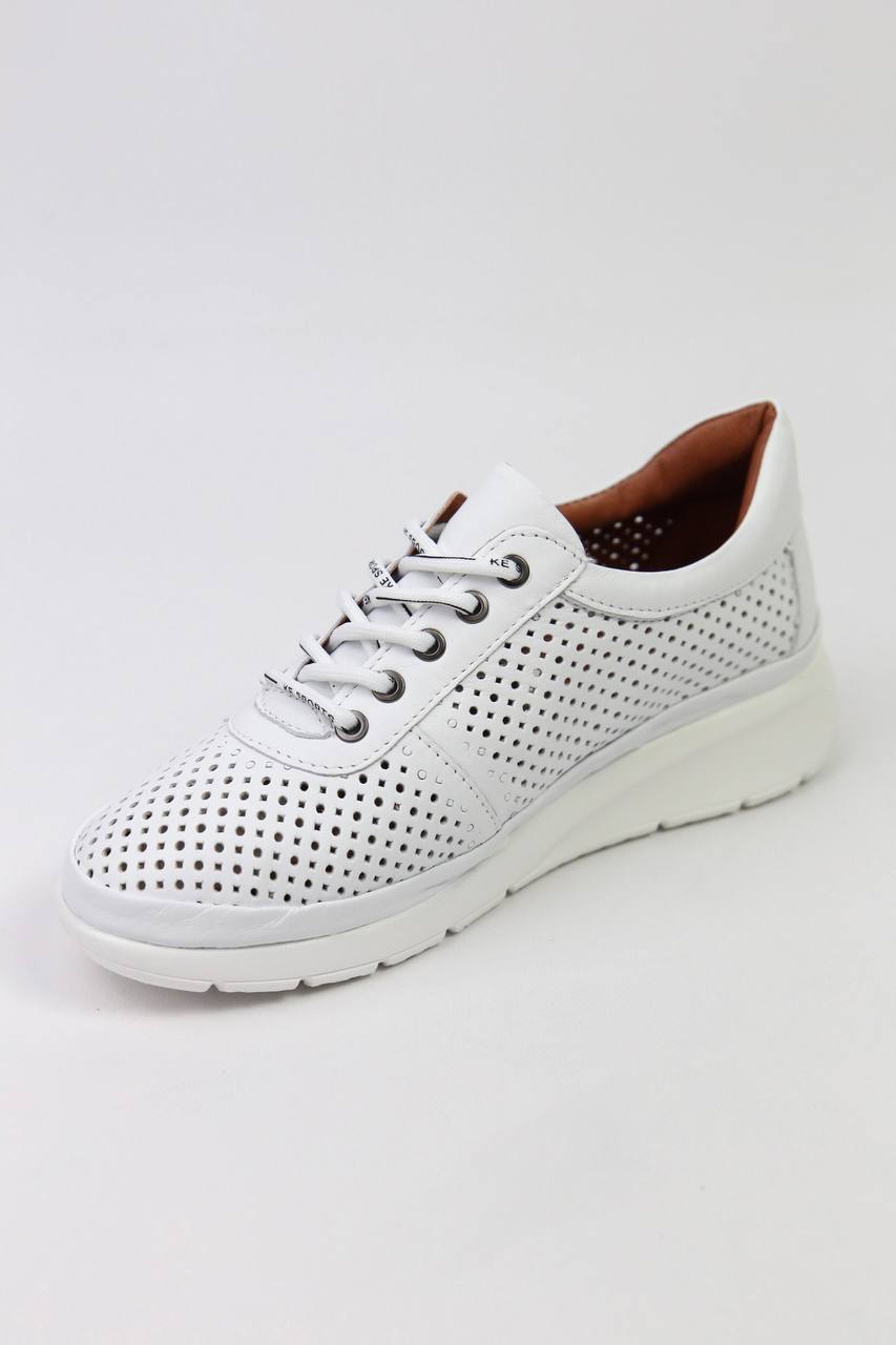 картинка Кроссовки кожаные Benito от магазина Pratik