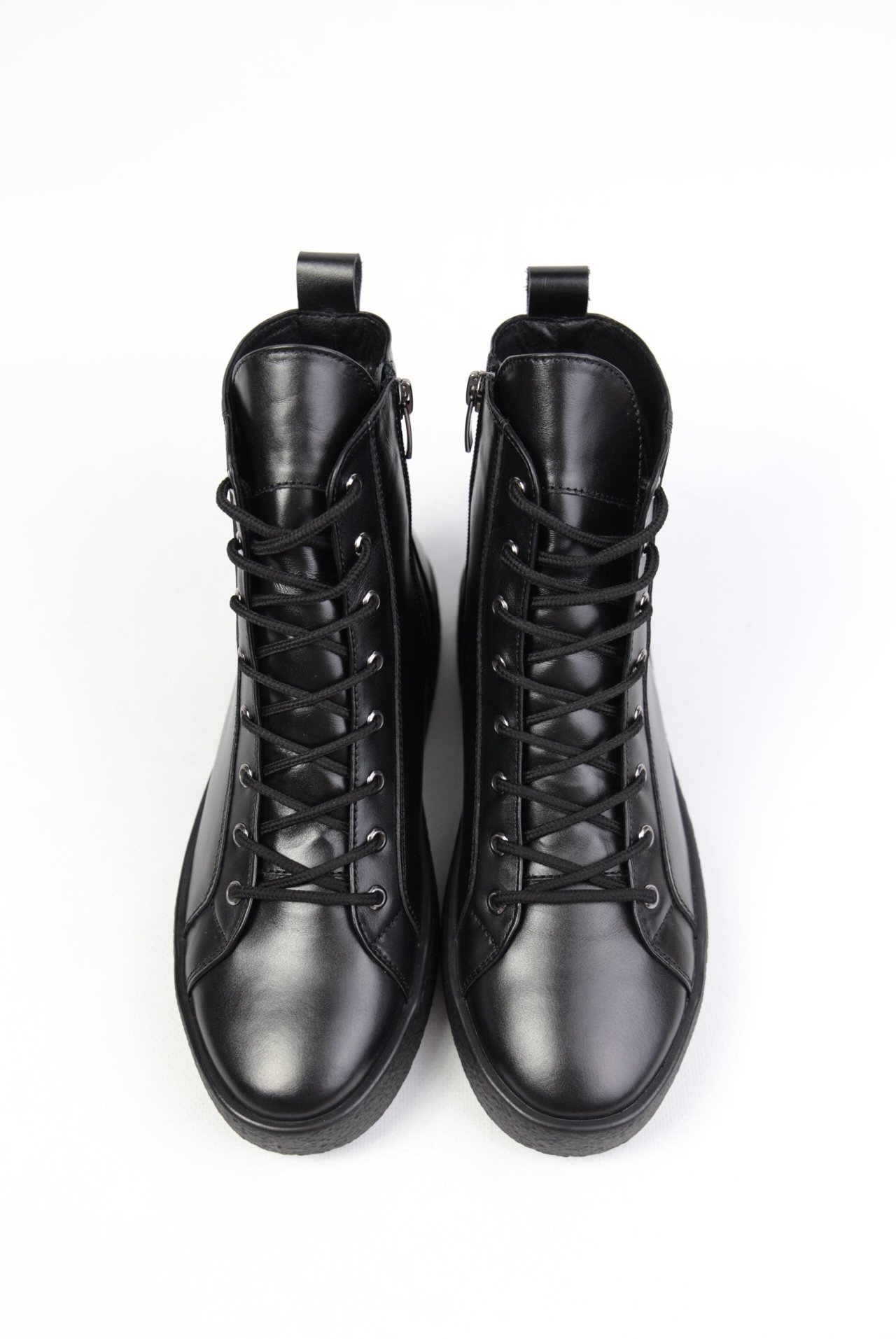 картинка Ботинки кожаные Benito от магазина Pratik