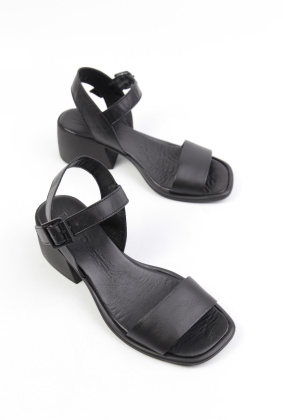 Босоножки кожаные Benito 0080/01 new- фото 1 - интернет-магазин обуви Pratik