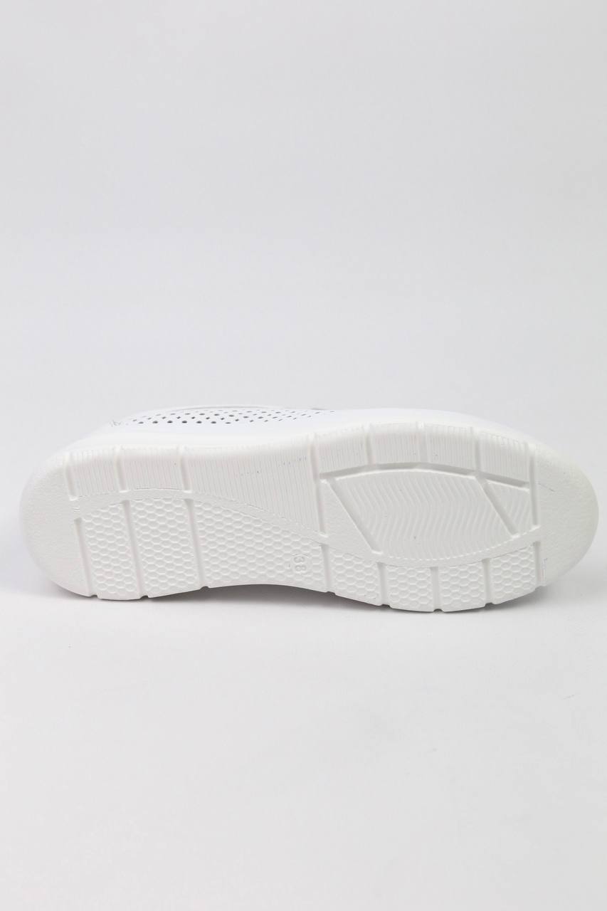 картинка Кроссовки кожаные Benito от магазина Pratik