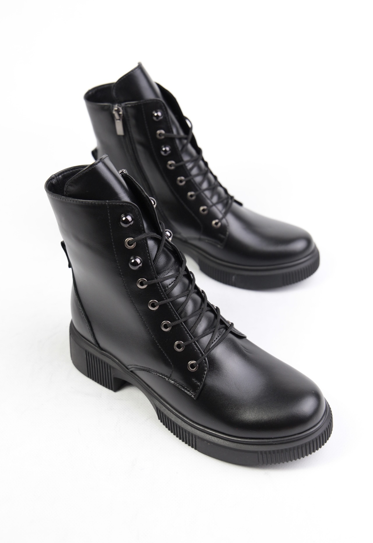 картинка Ботинки кожаные Benito от магазина Pratik