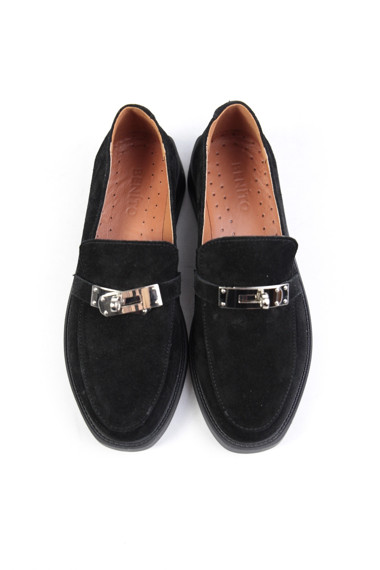 картинка Лоферы замшевые Benito от магазина Pratik